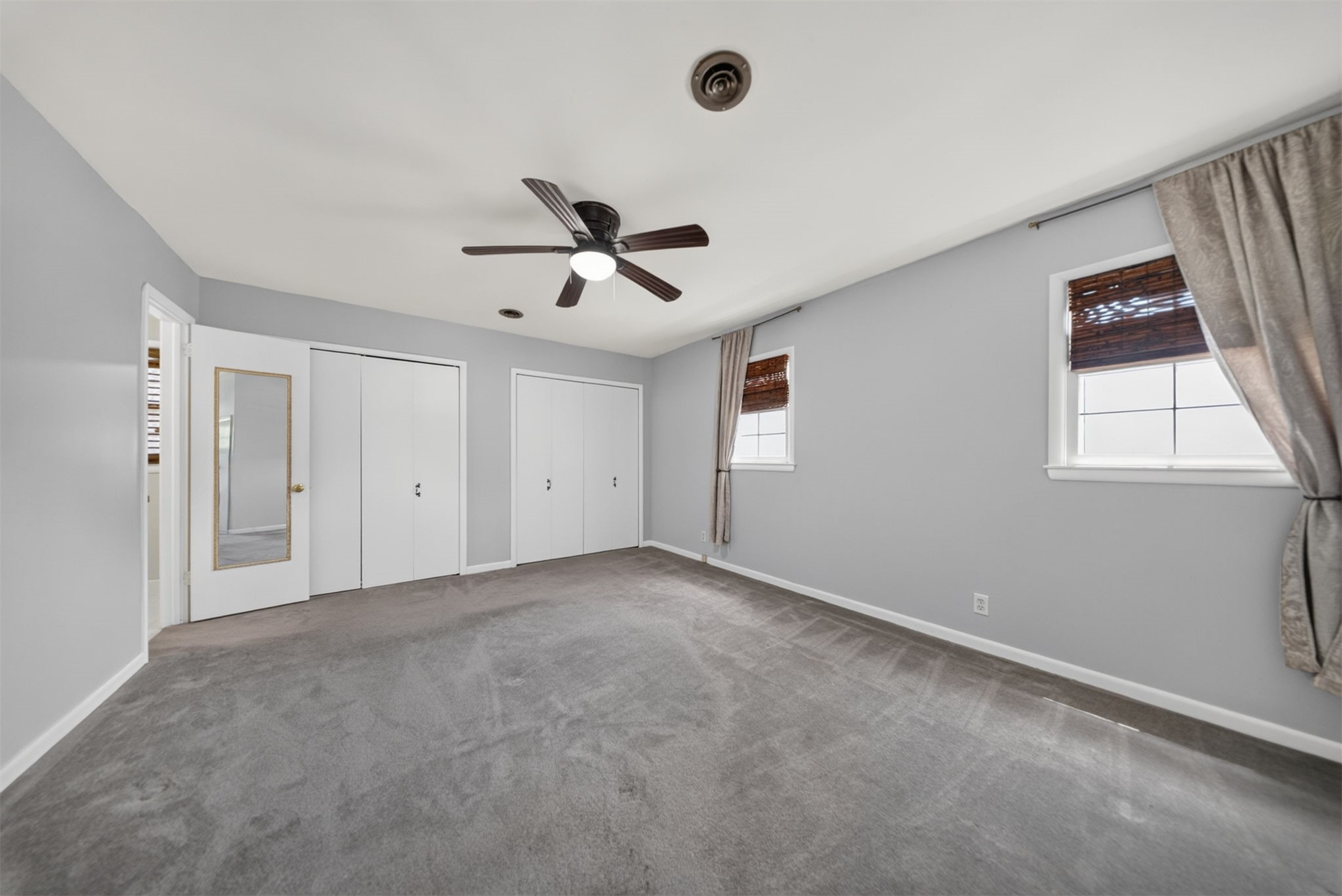 5853 S Irvington Avenue Property Photo 31