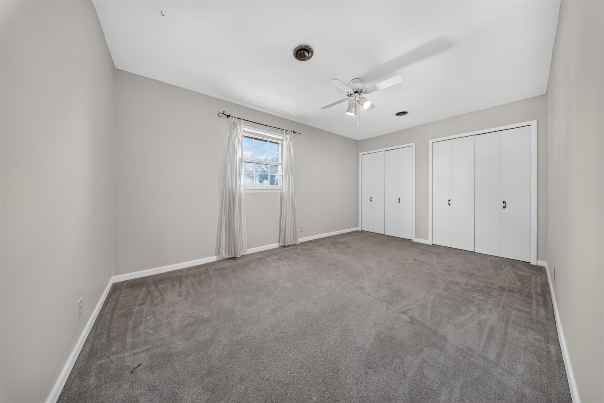 5853 S Irvington Avenue Property Photo 40