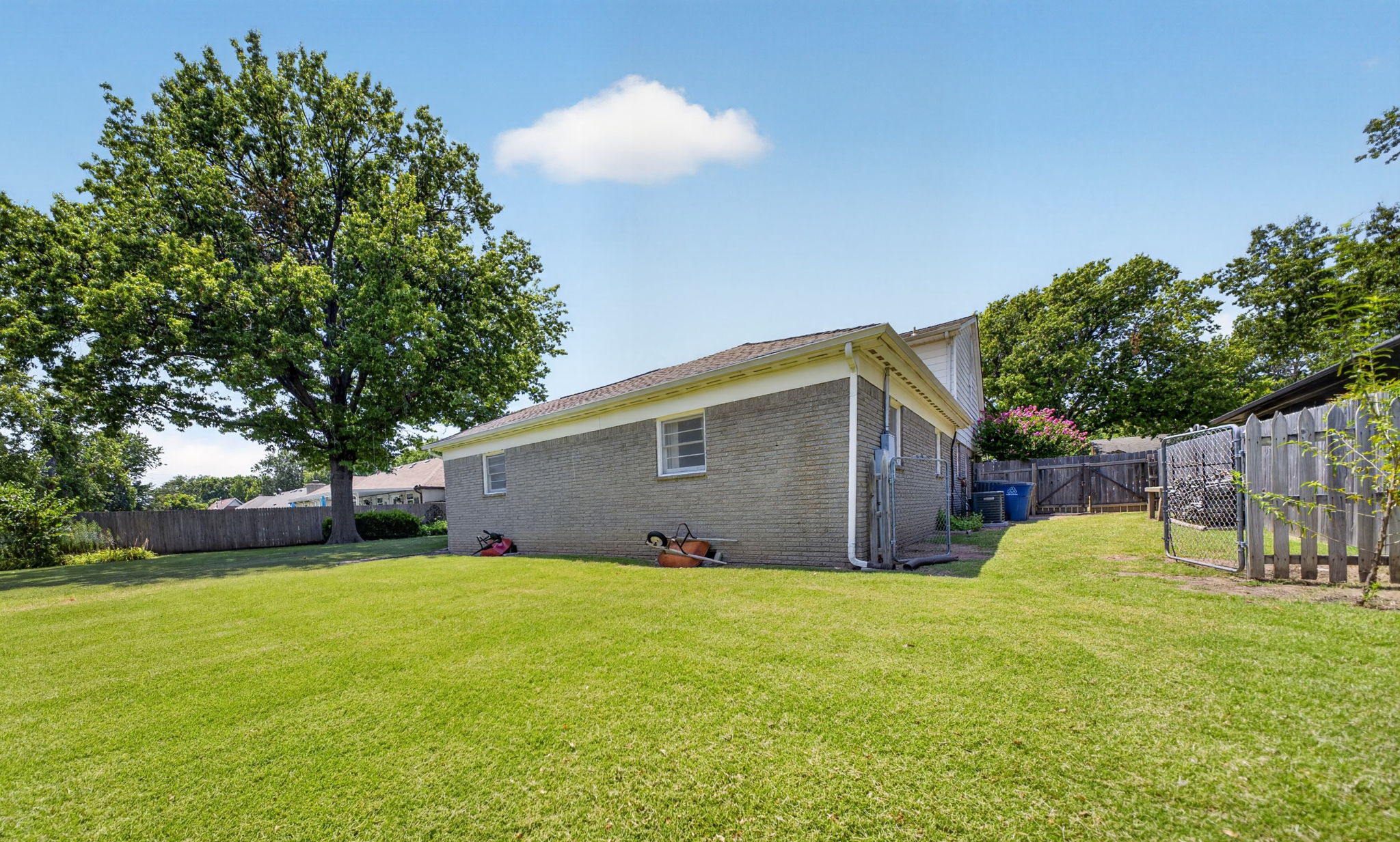 5853 S Irvington Avenue Property Photo 48