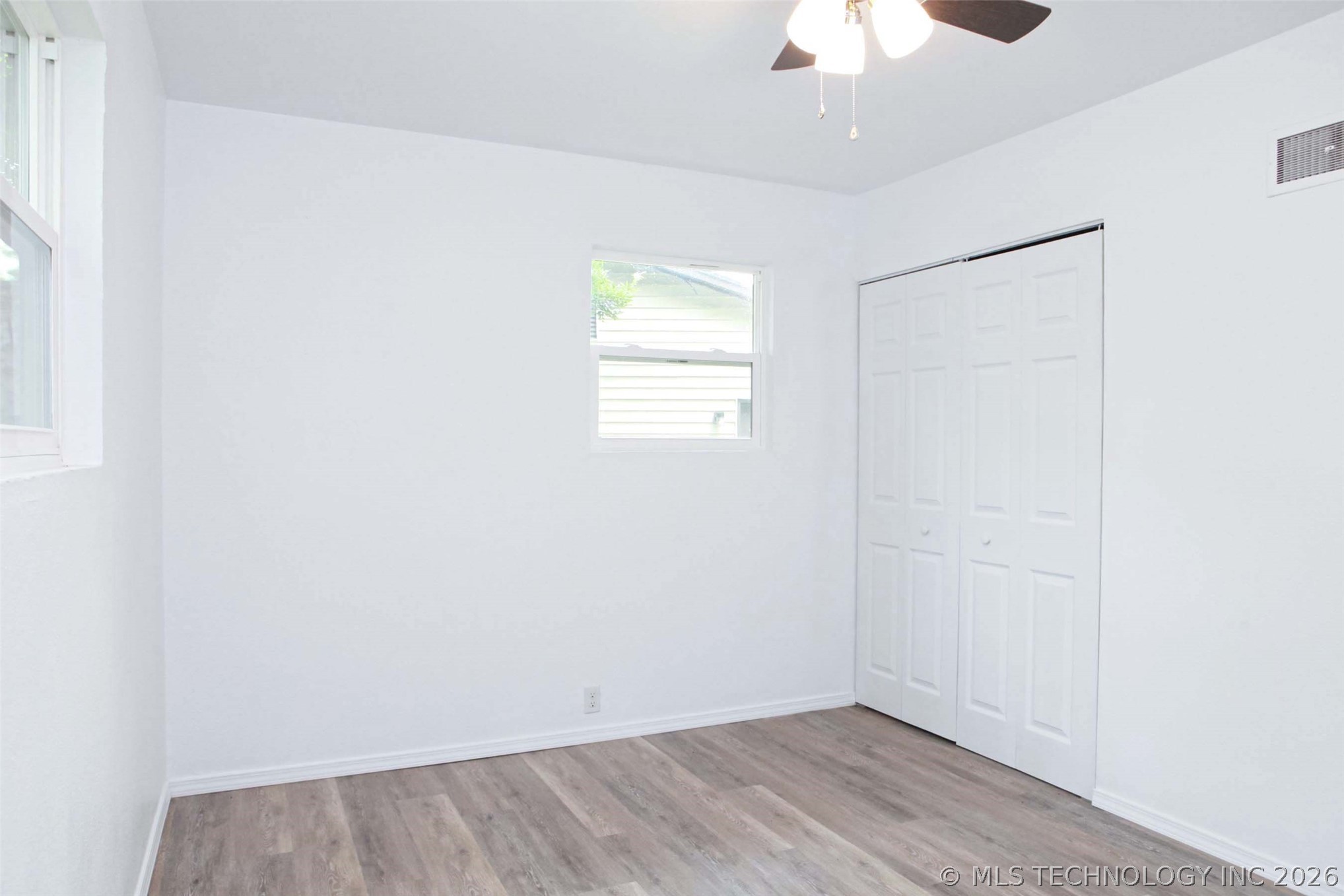 218 W Portland Street Property Photo 14