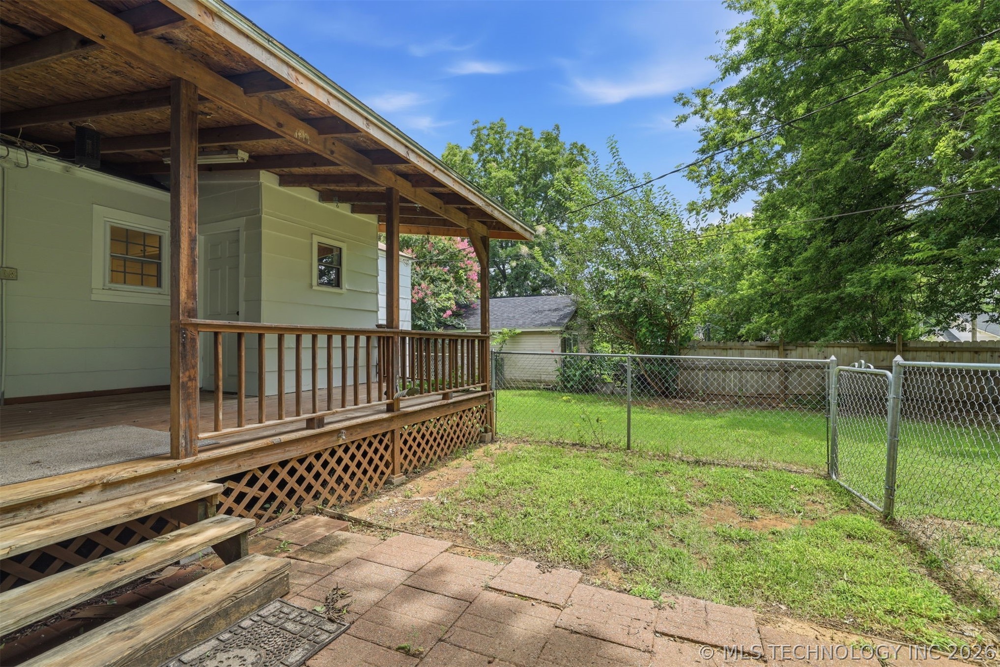 509 N 18th Property Photo 16