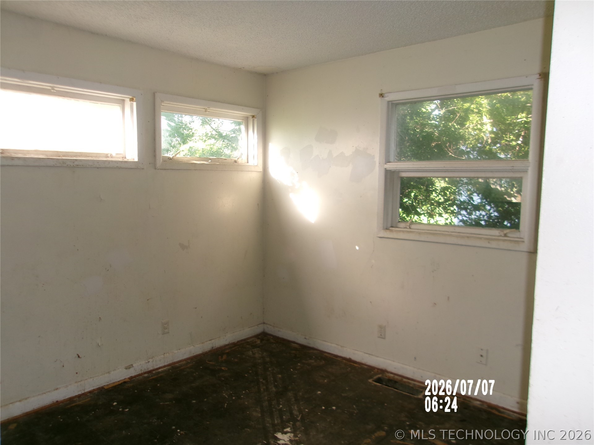 423 Lahoma Drive Property Photo 8