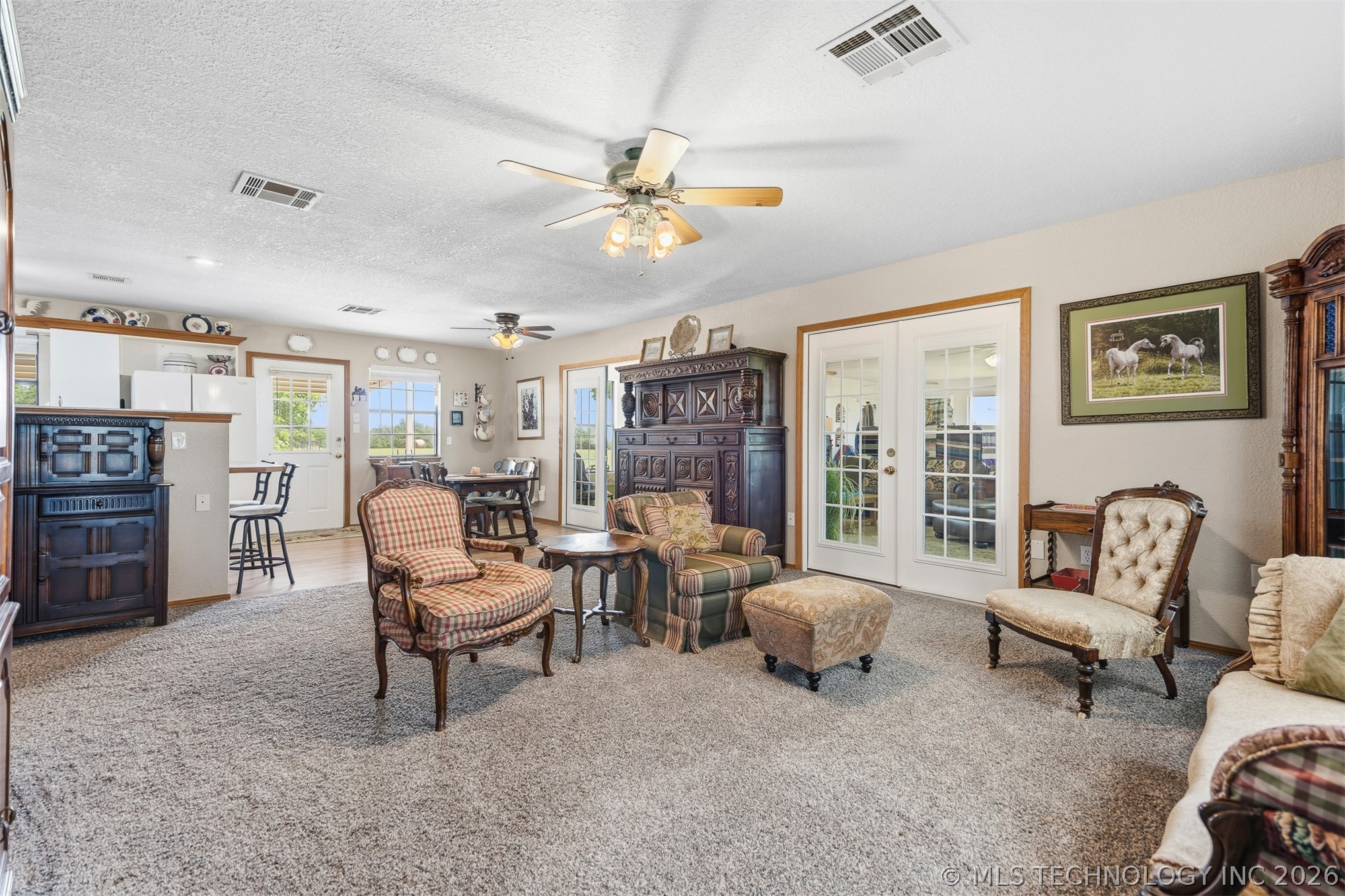 12851 Lidda Lane Property Photo 7