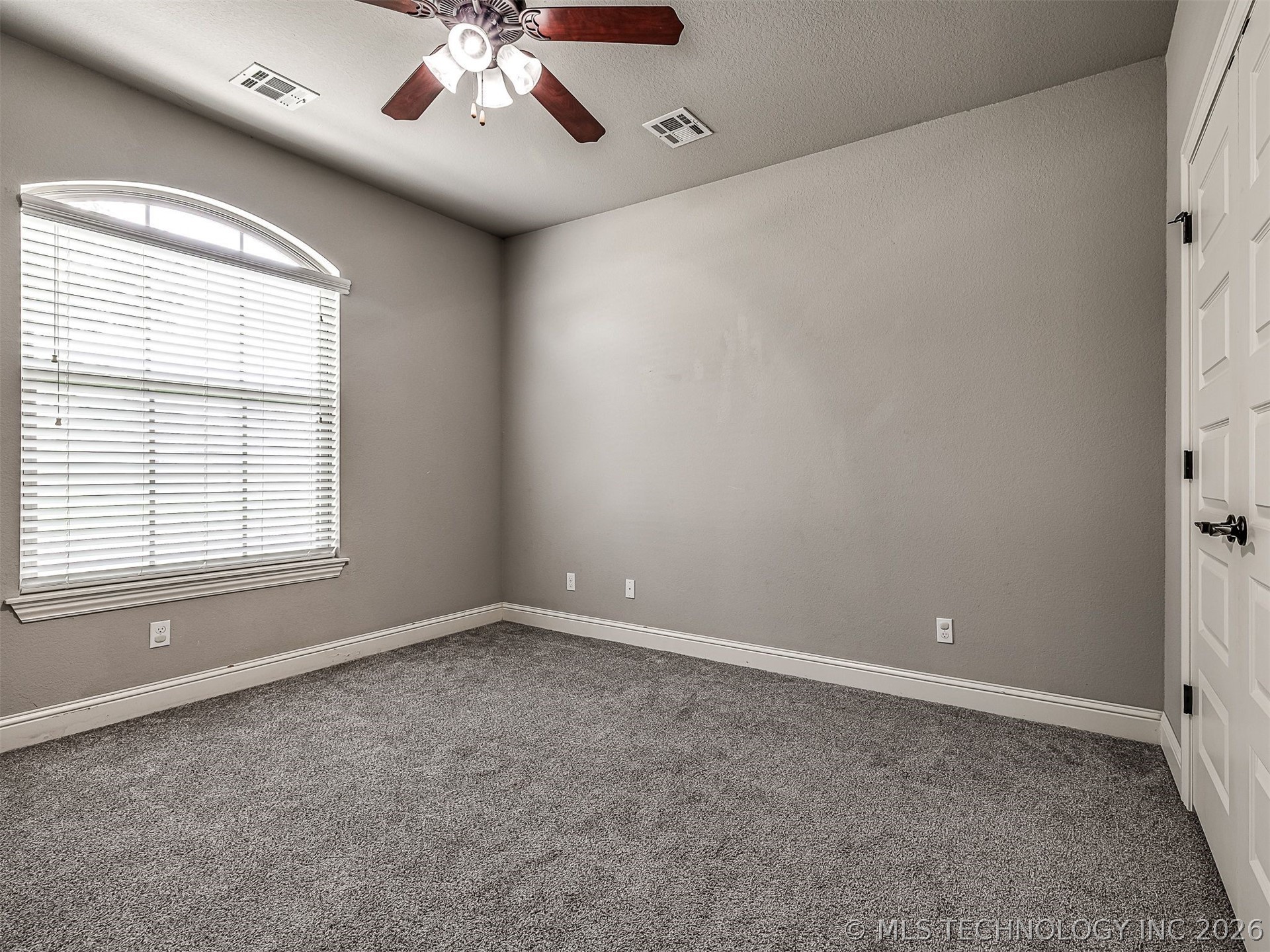 5507 Nottingham Place Property Photo 37