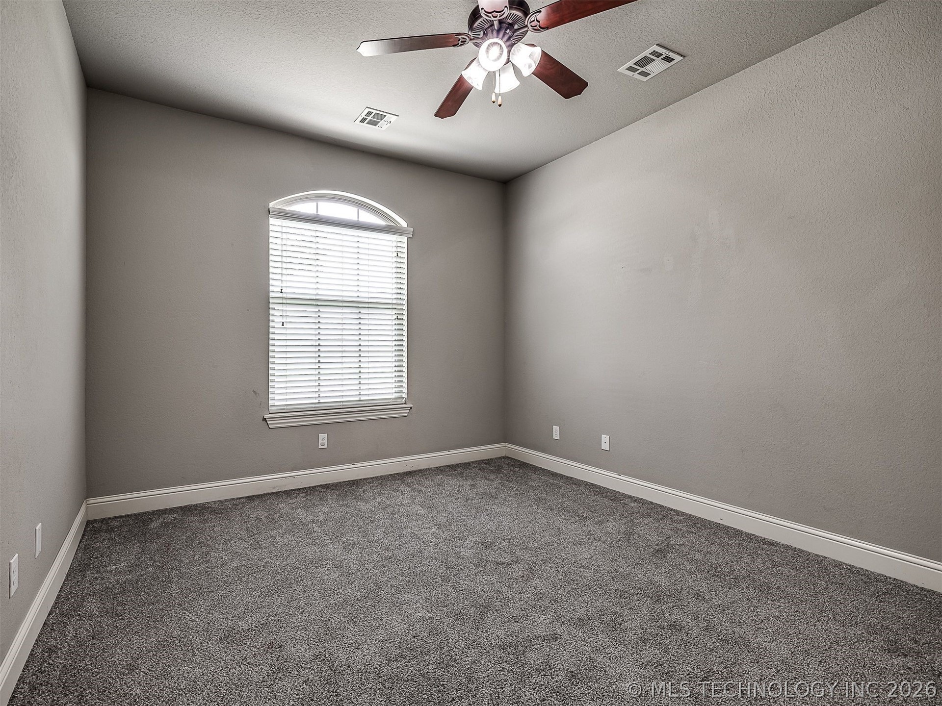 5507 Nottingham Place Property Photo 38
