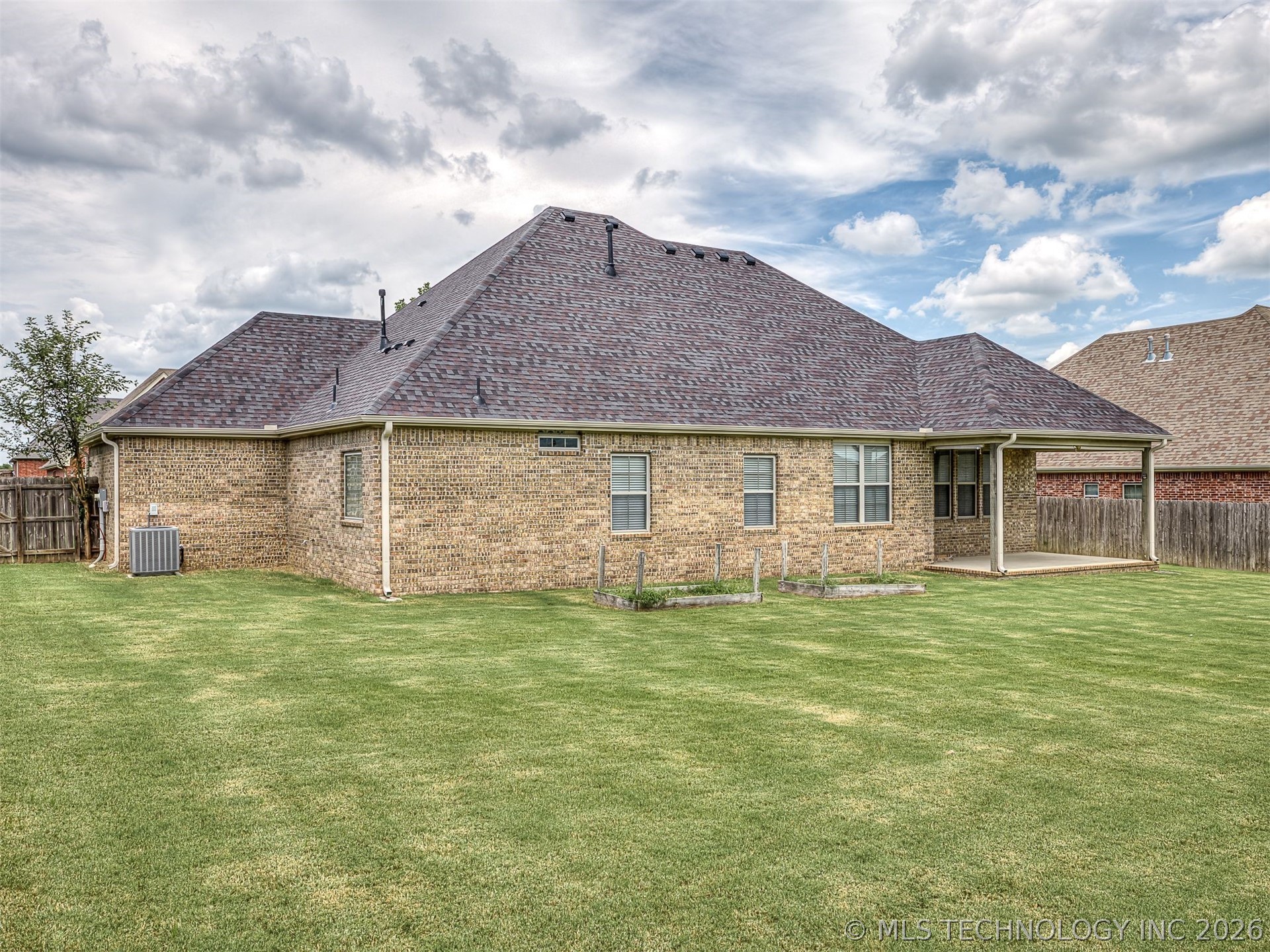 5507 Nottingham Place Property Photo 52