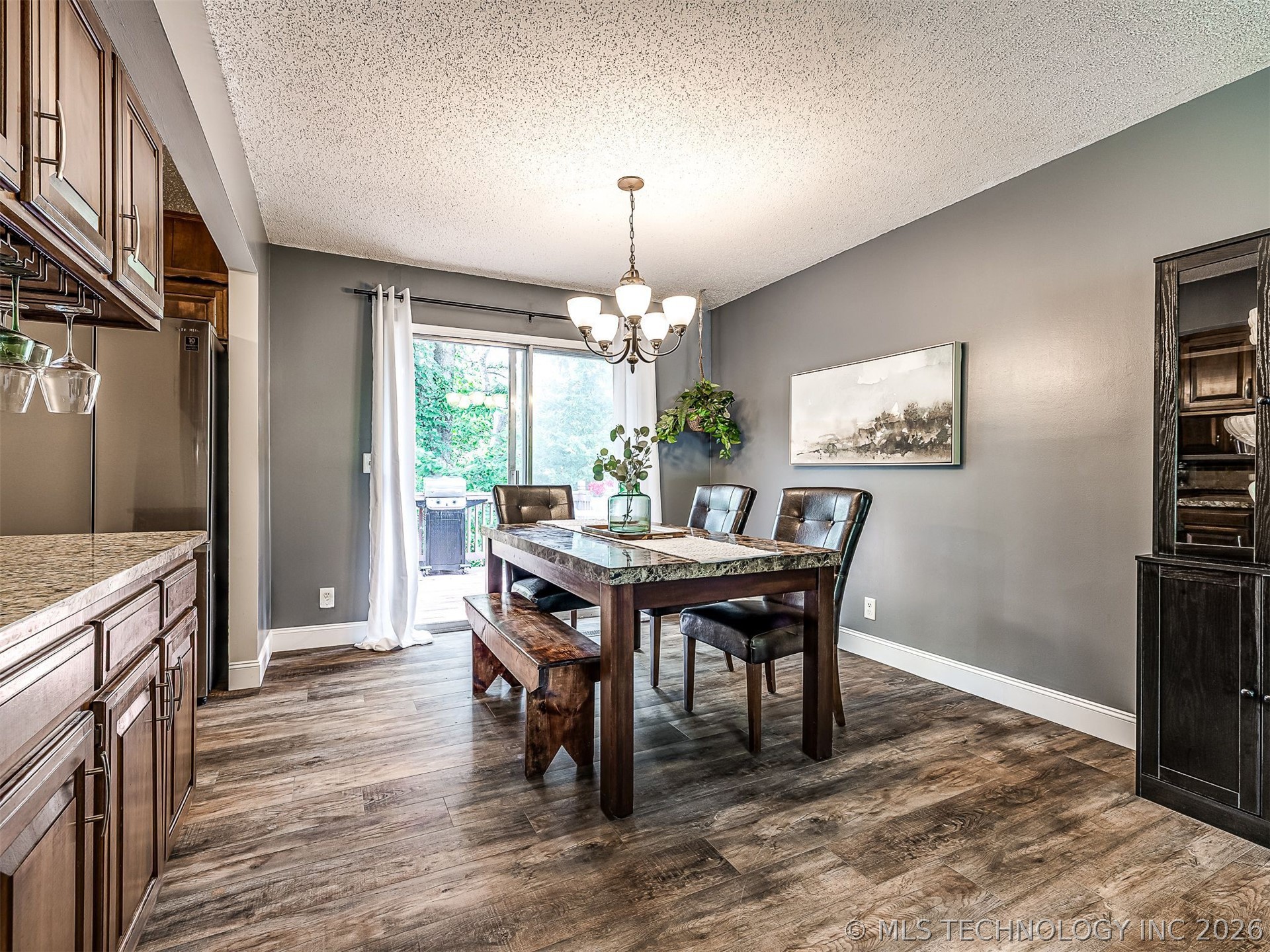 1601 Sheridan Road Property Photo 13