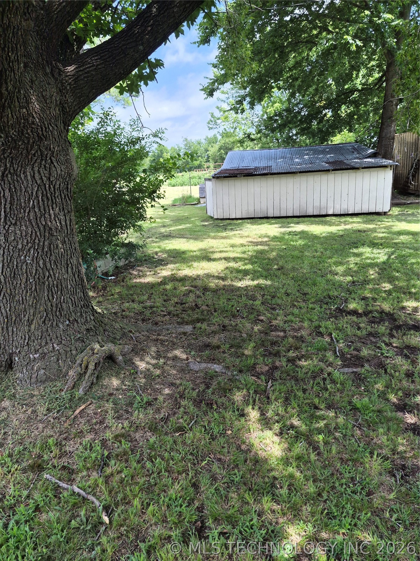 418267 Highway 266 Property Photo 10