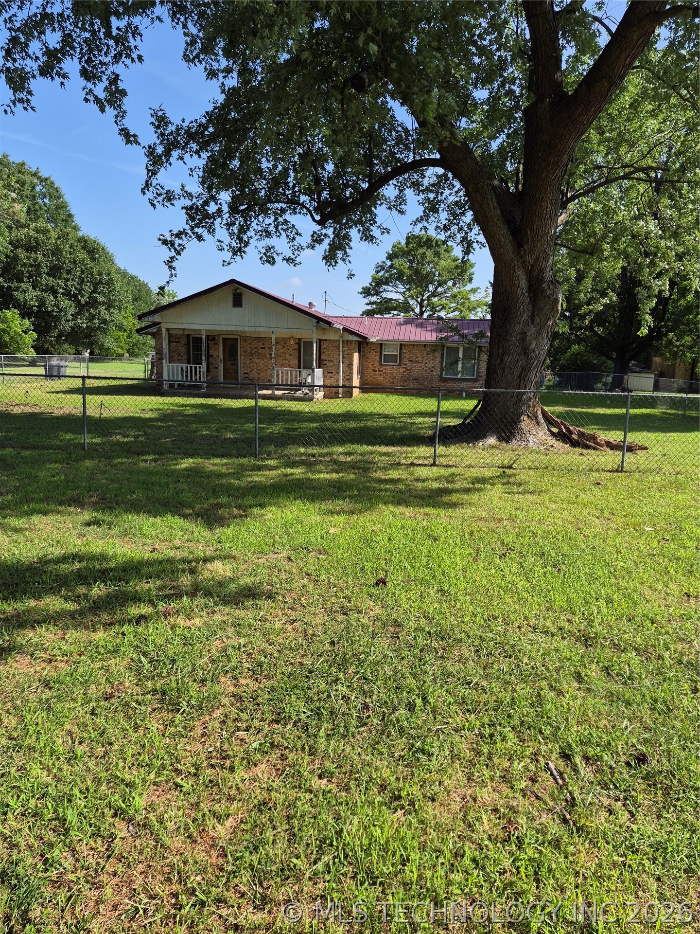 418267 Highway 266 Property Photo 37