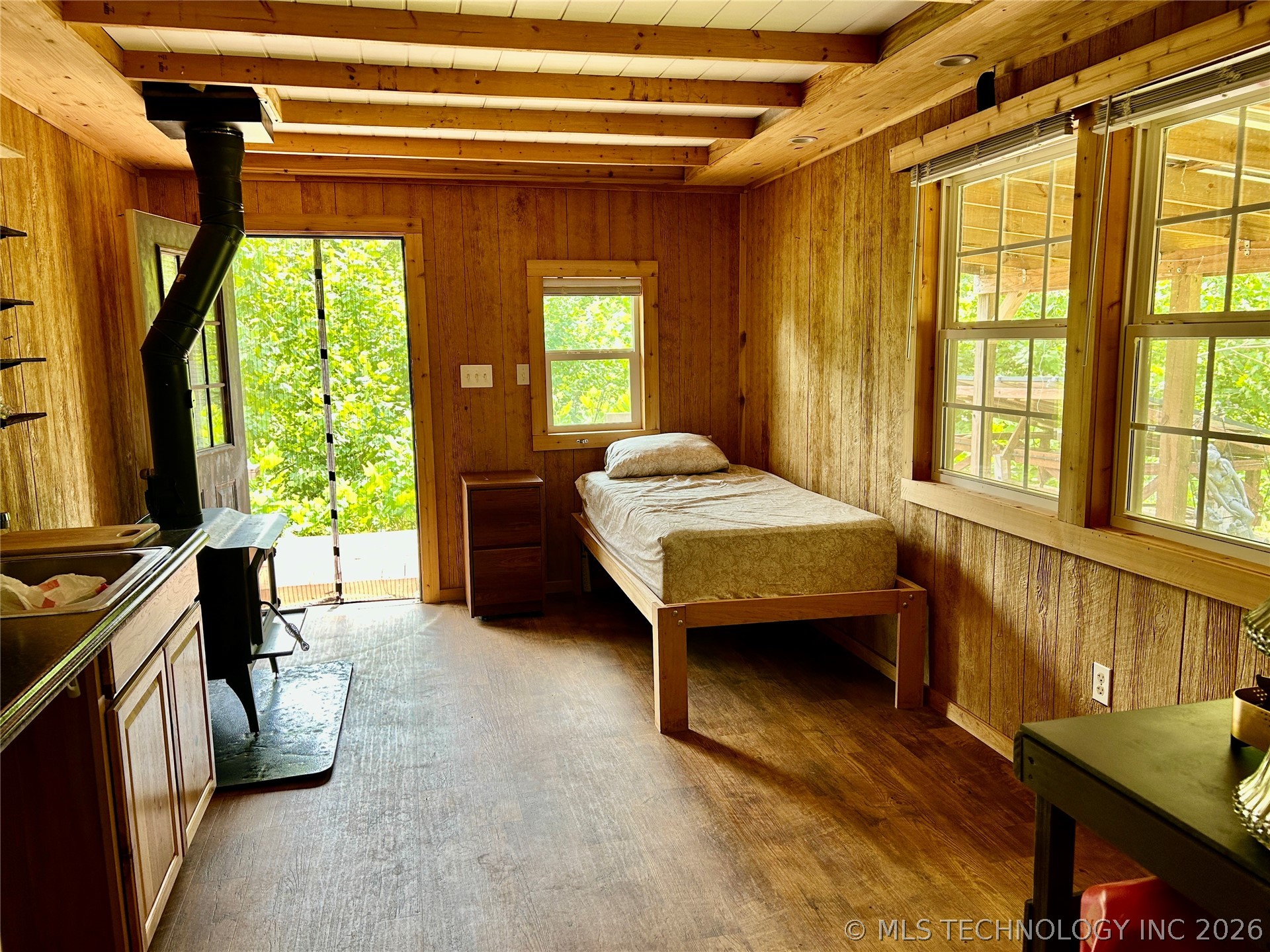 463501 E 820 Road Property Photo 13