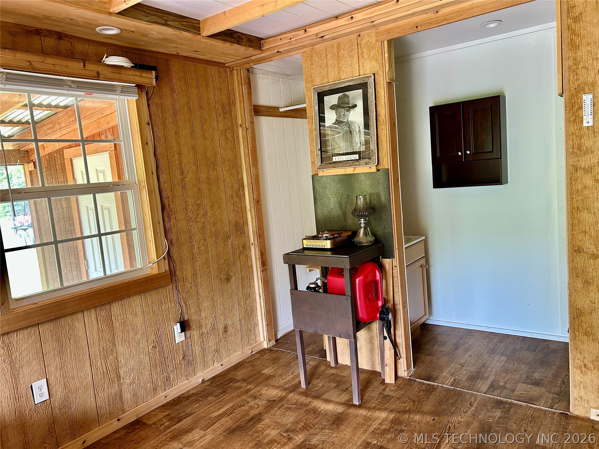 463501 E 820 Road Property Photo 22