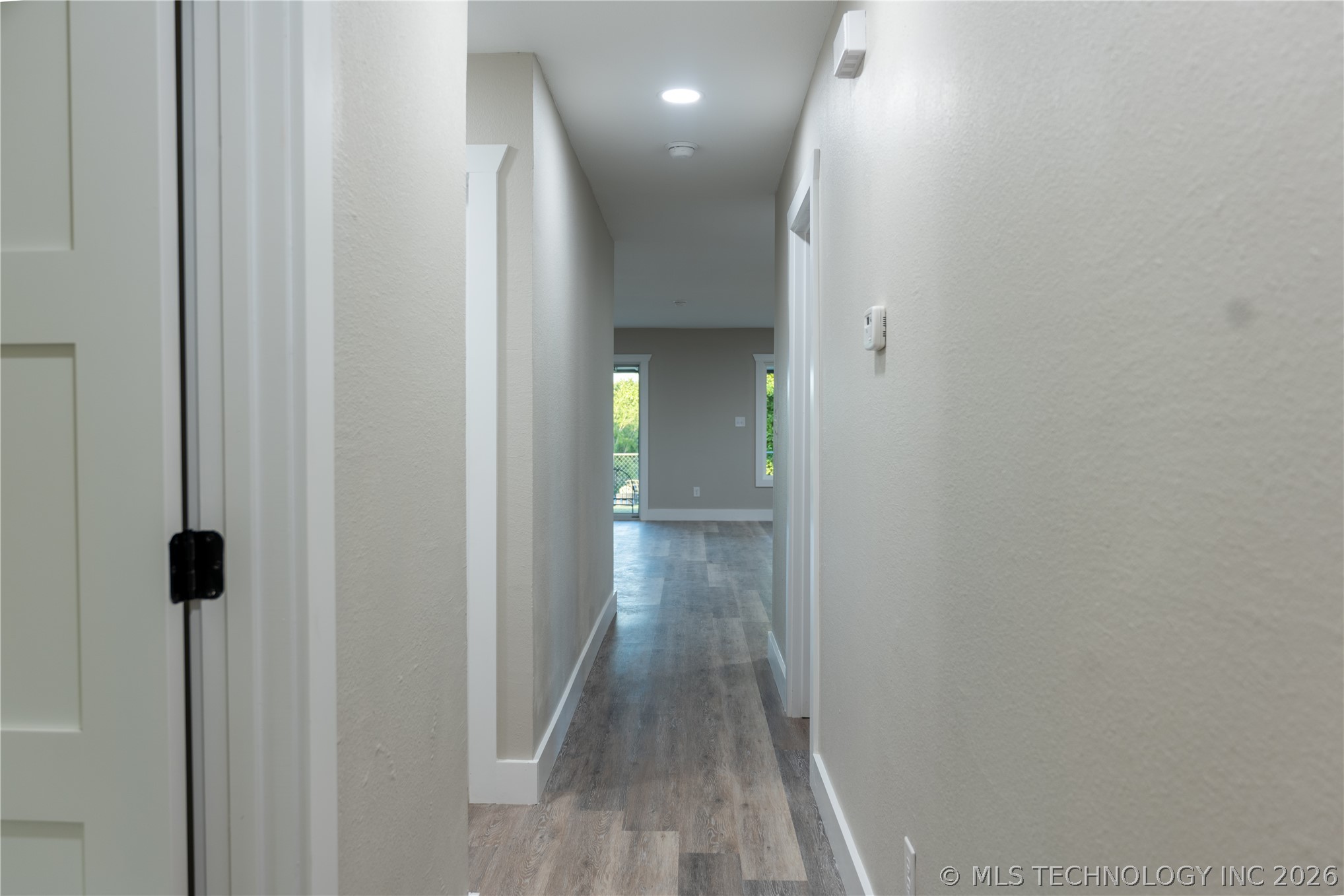 6976 Lakeside Circle Property Photo 15