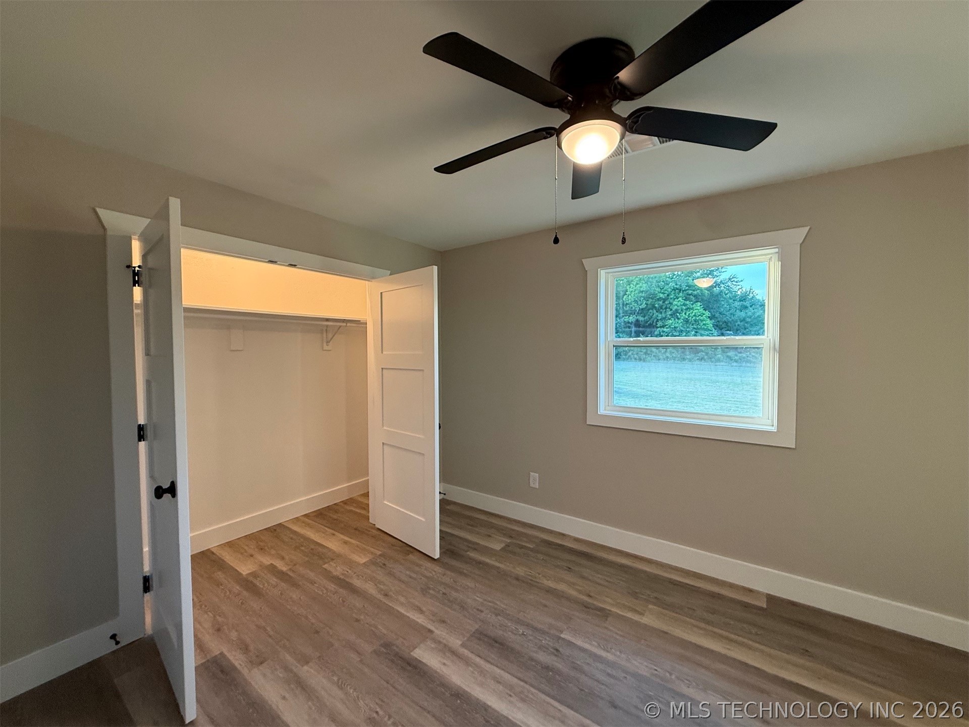 6976 Lakeside Circle Property Photo 16