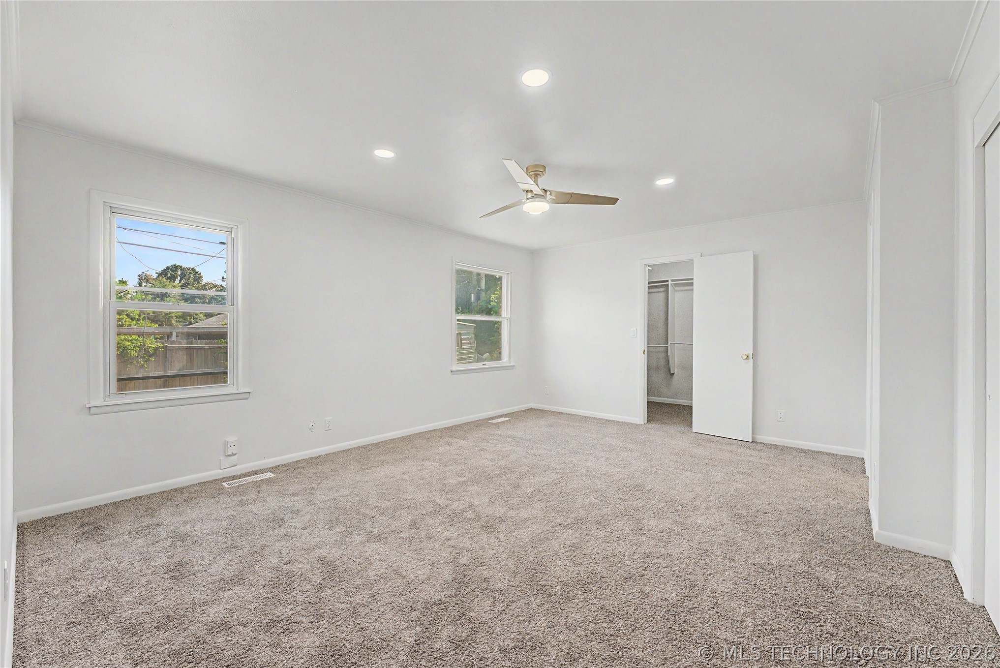 528 S 106th East Avenue Property Photo 20
