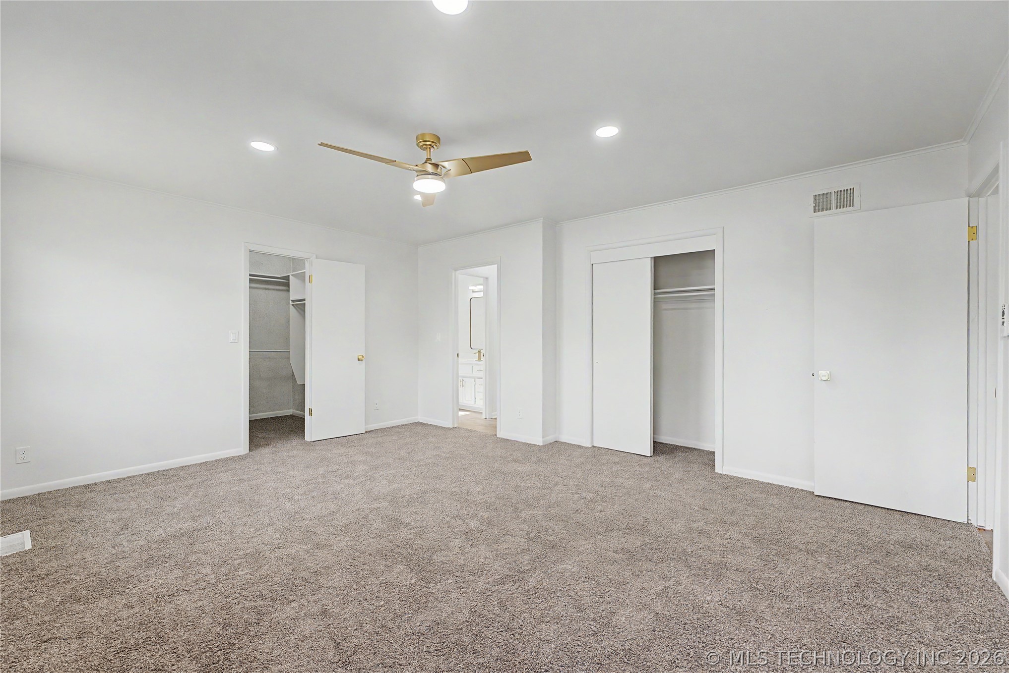 528 S 106th East Avenue Property Photo 21
