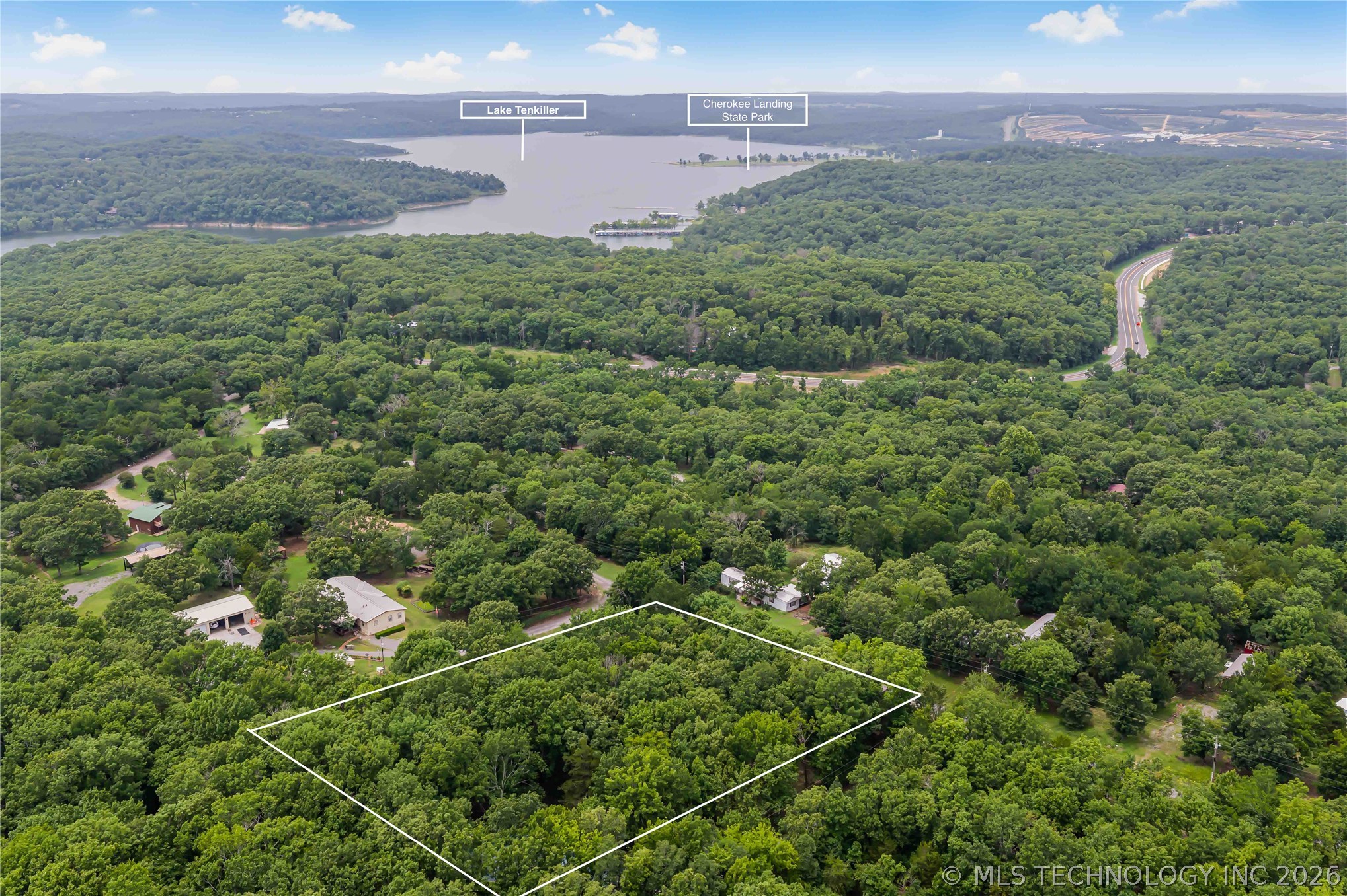 23401 E Riverview Drive Property Photo 2