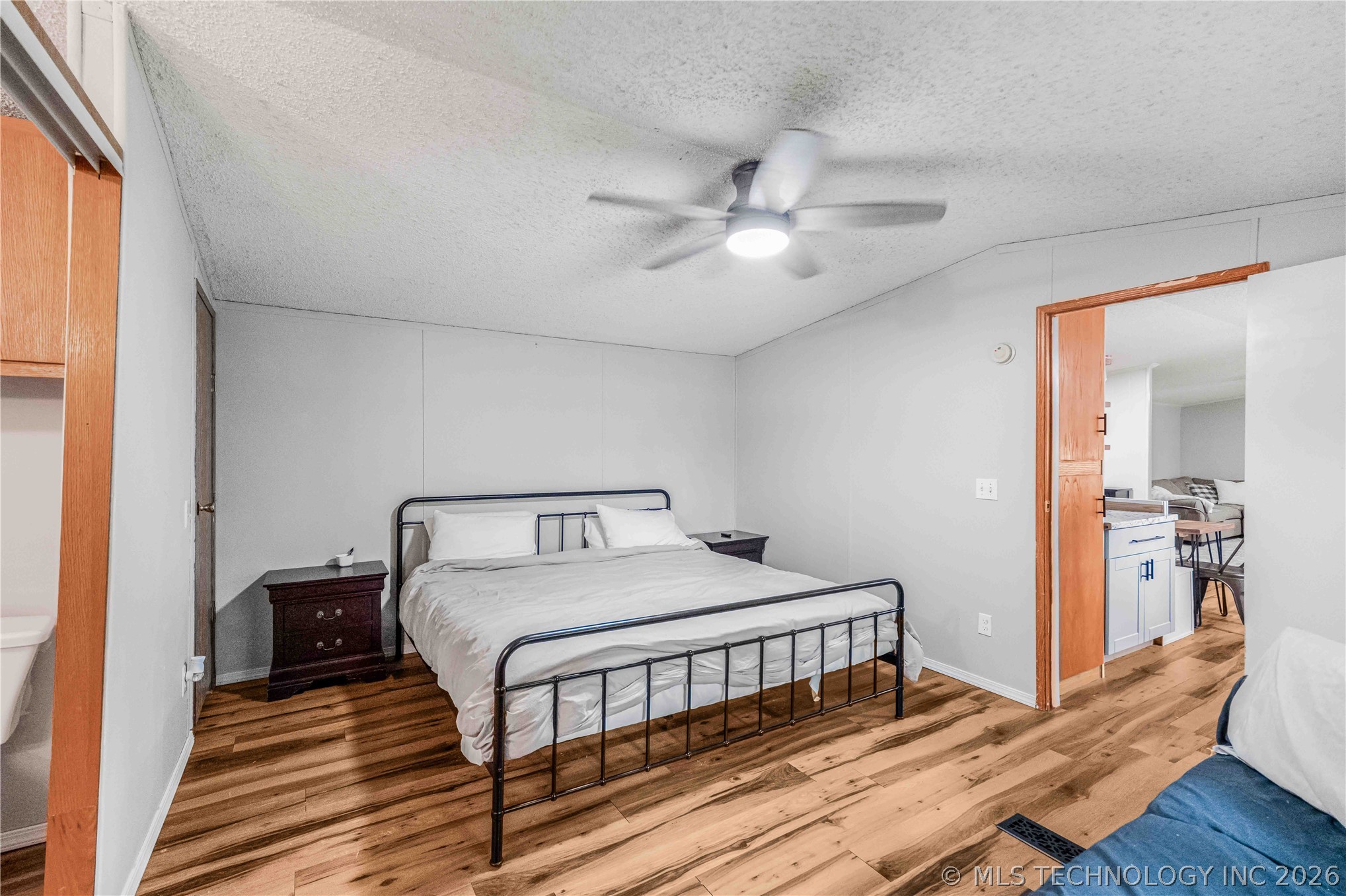 23401 E Riverview Drive Property Photo 15
