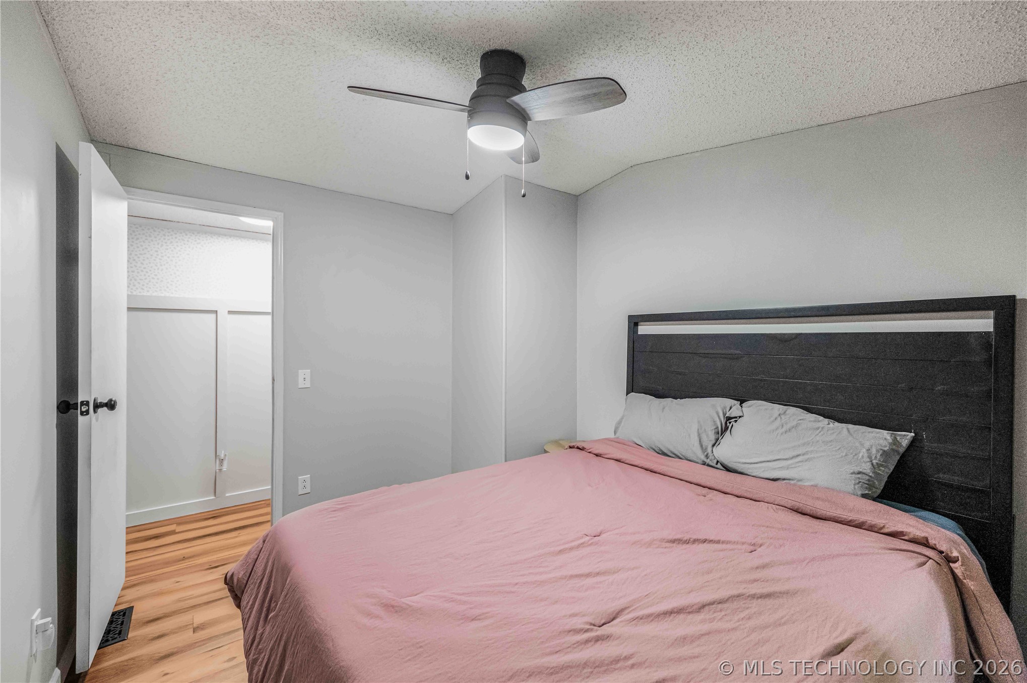 23401 E Riverview Drive Property Photo 23