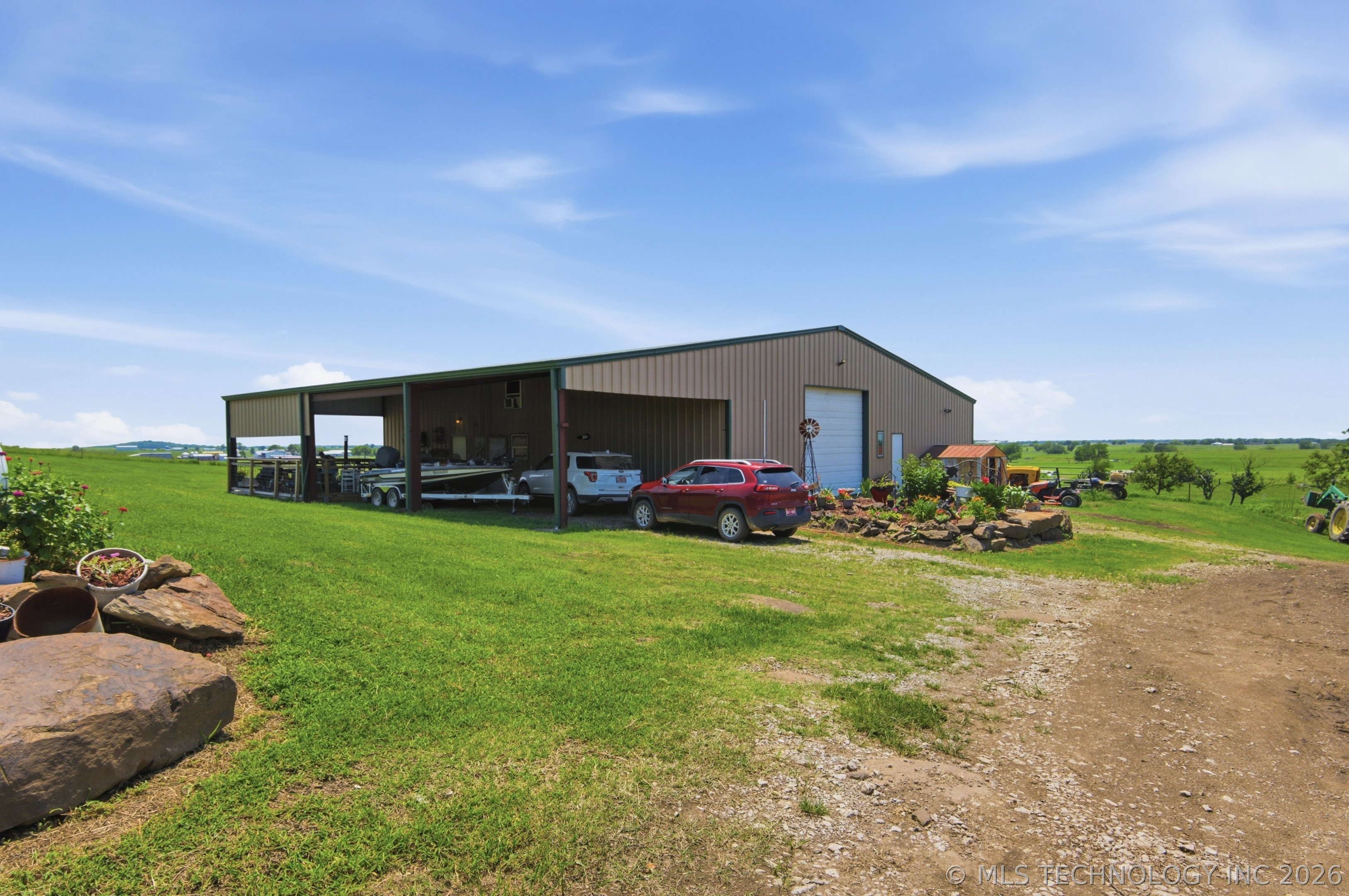 13281 Ns 426 Rd Property Photo 1