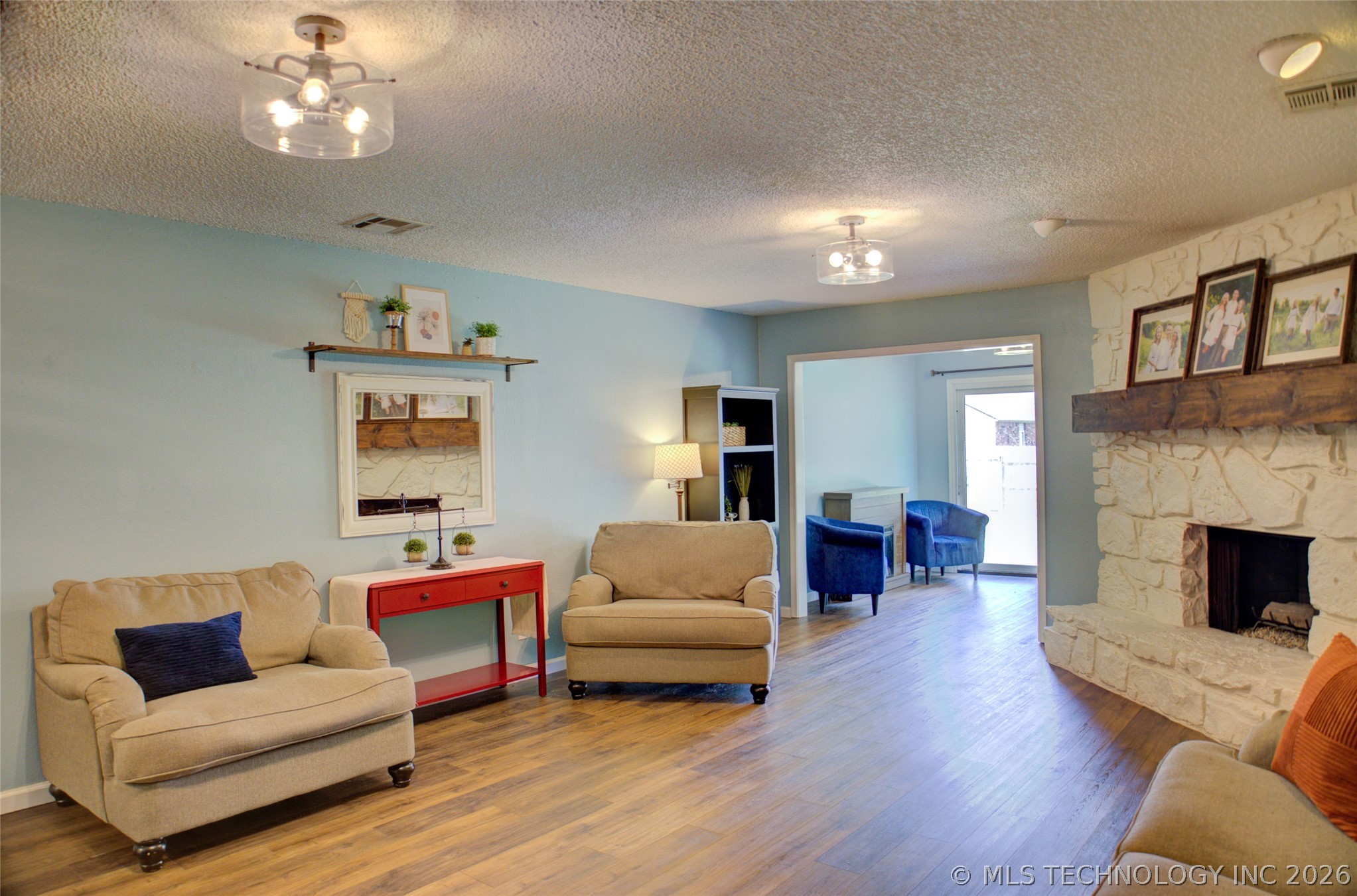 6518 S 110th East Avenue Property Photo 6