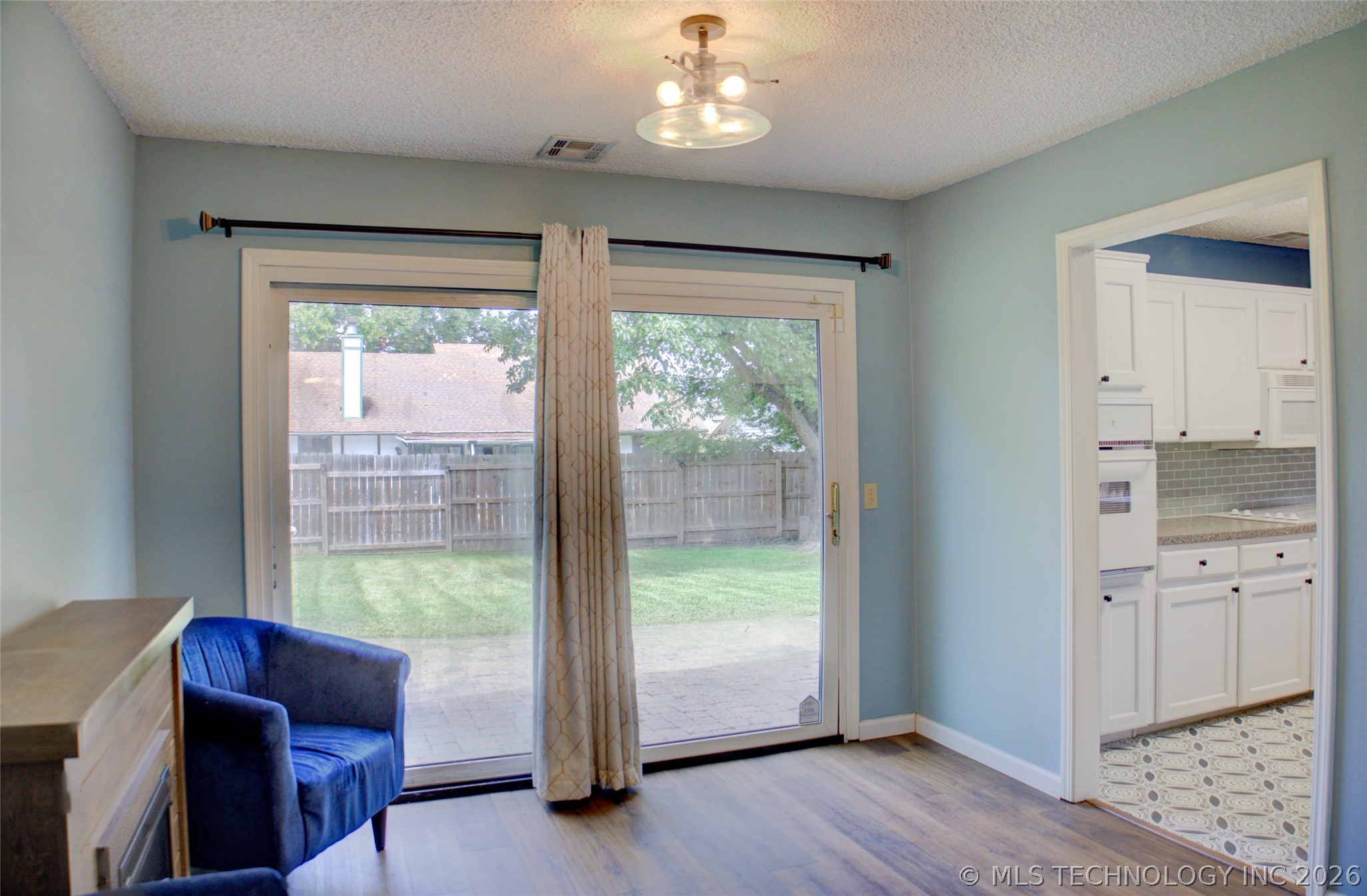 6518 S 110th East Avenue Property Photo 11