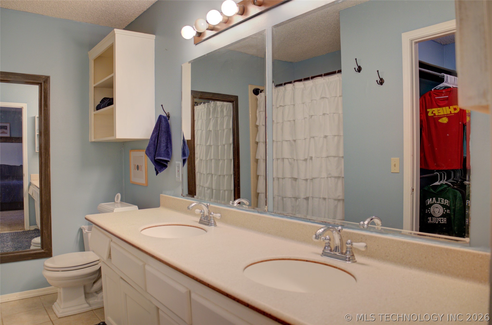 6518 S 110th East Avenue Property Photo 24