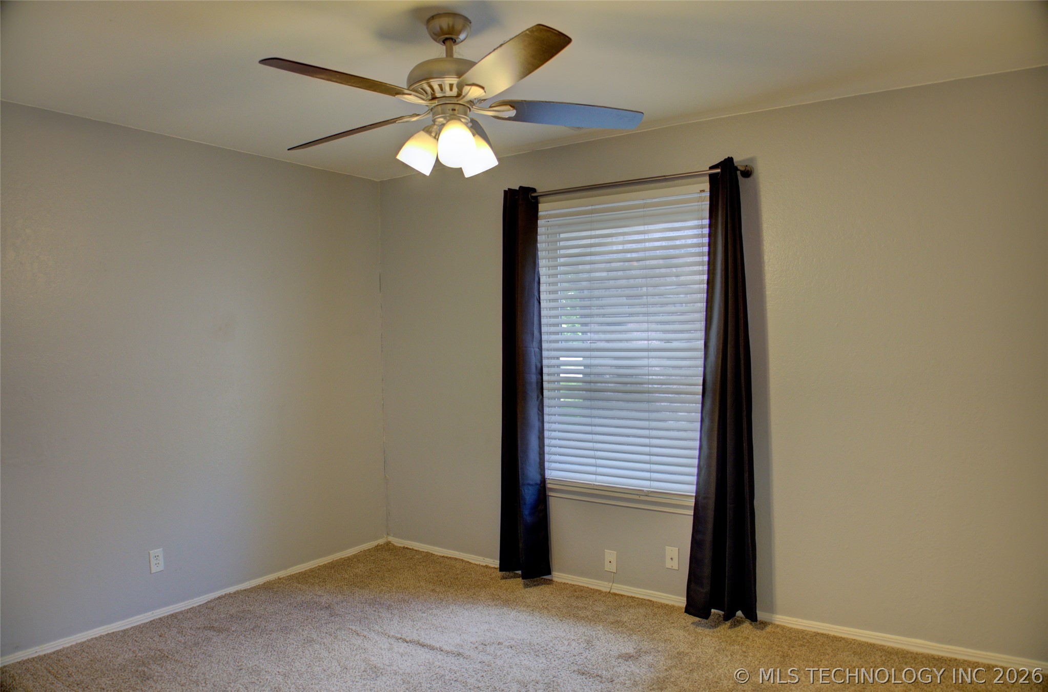 6518 S 110th East Avenue Property Photo 32