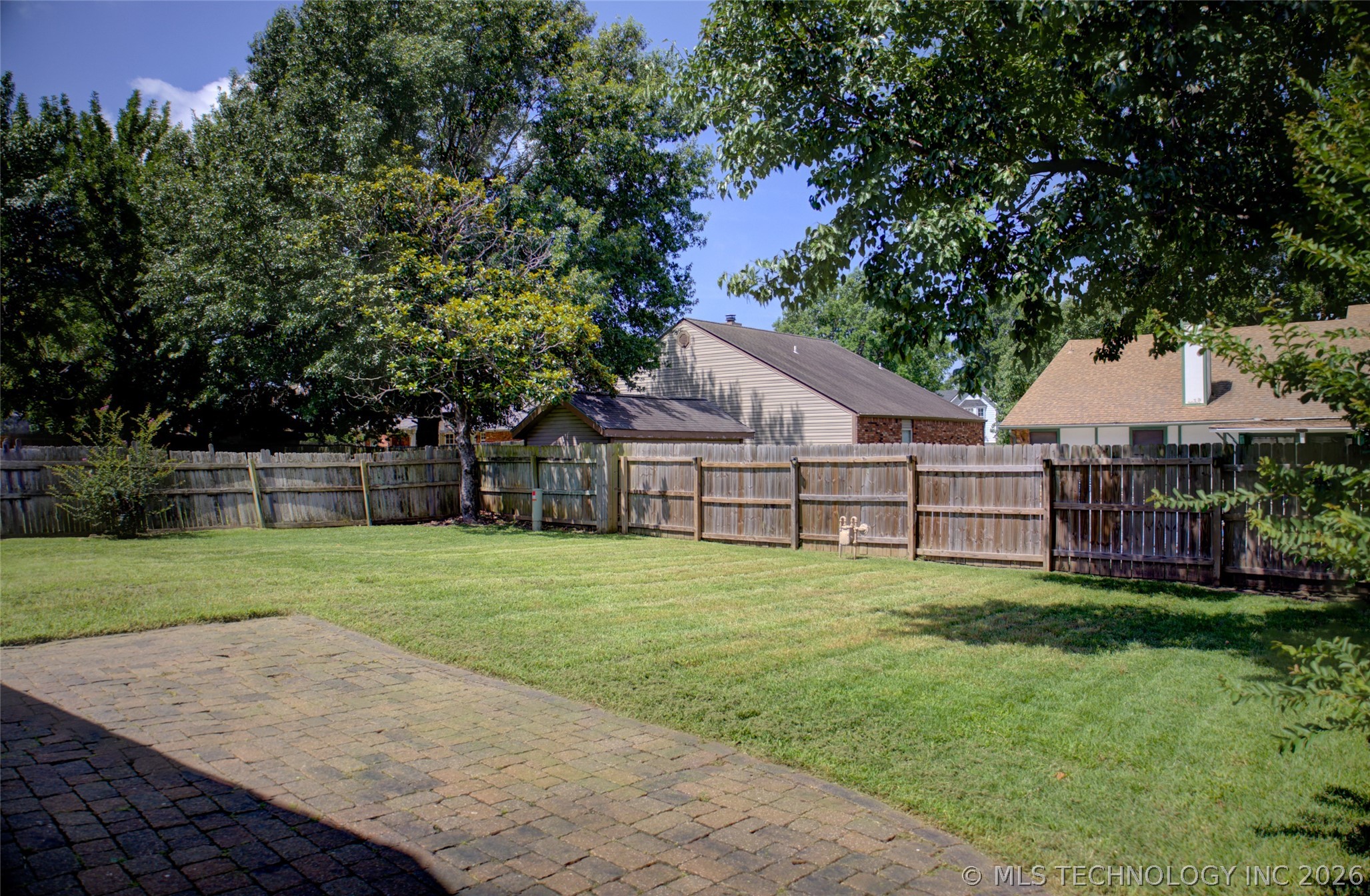 6518 S 110th East Avenue Property Photo 36