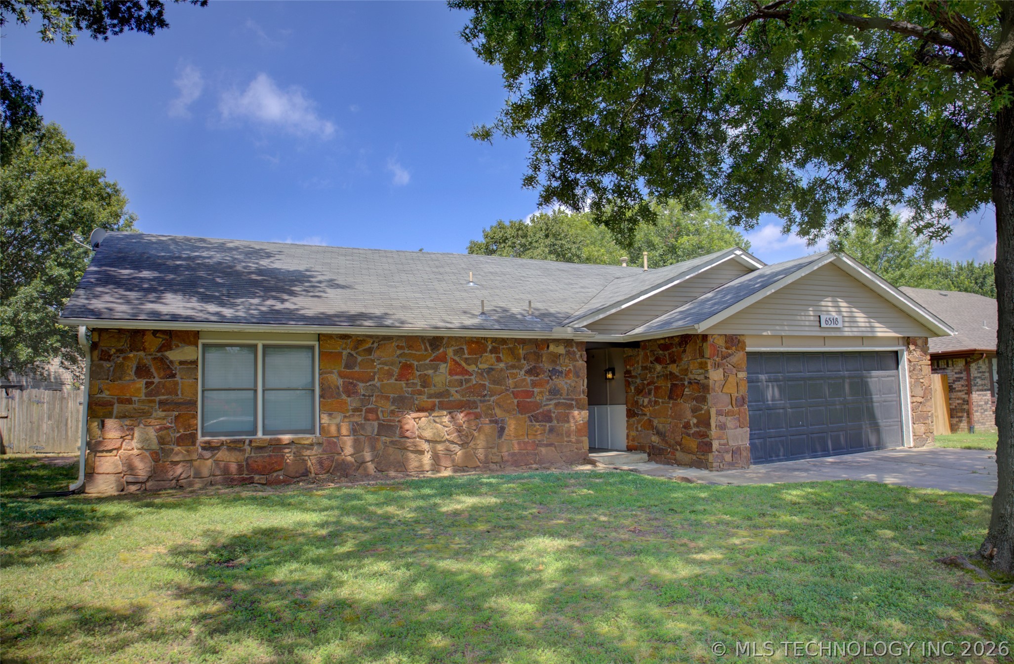 6518 S 110th East Avenue Property Photo 41