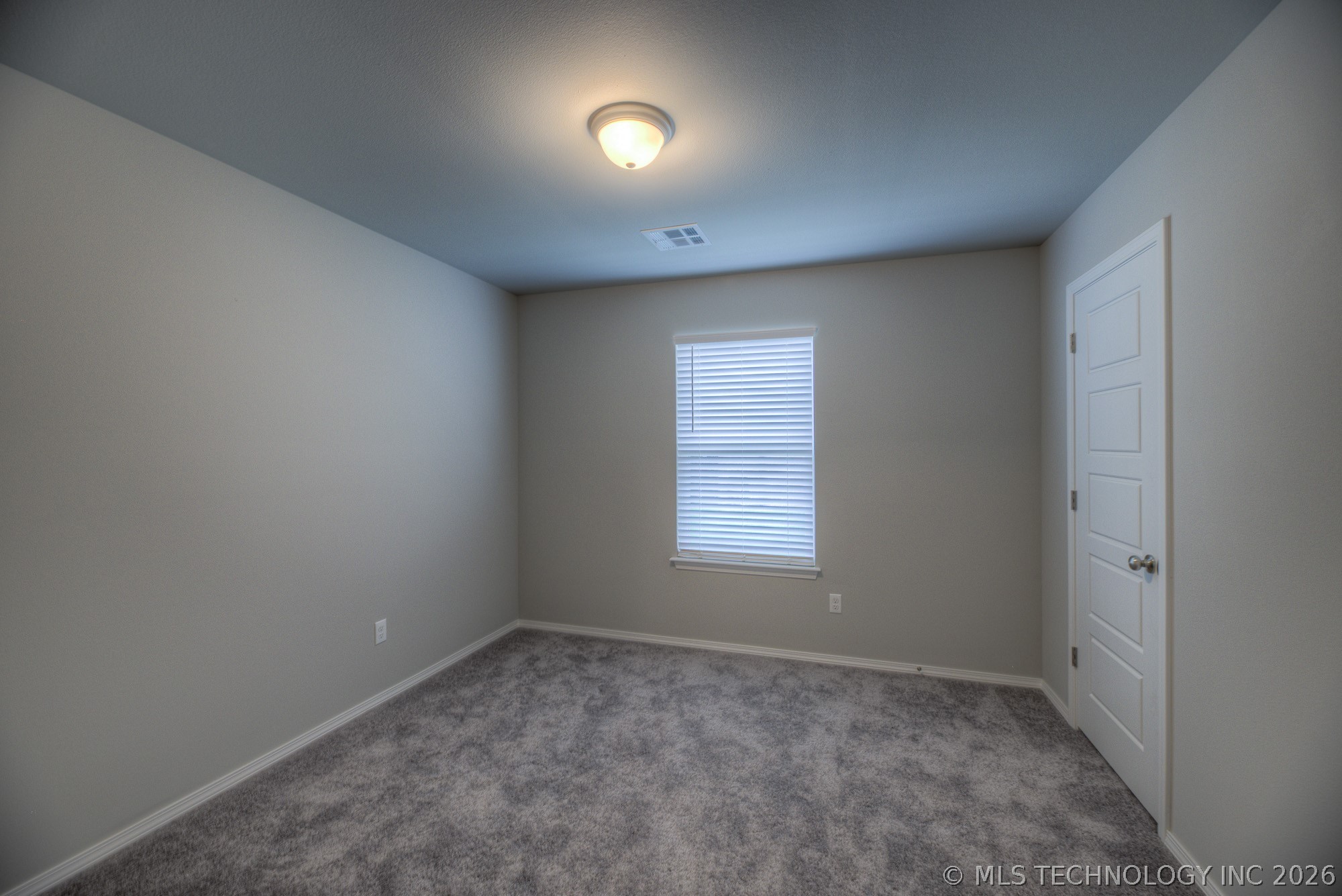 3710 S 13th Place Property Photo 23