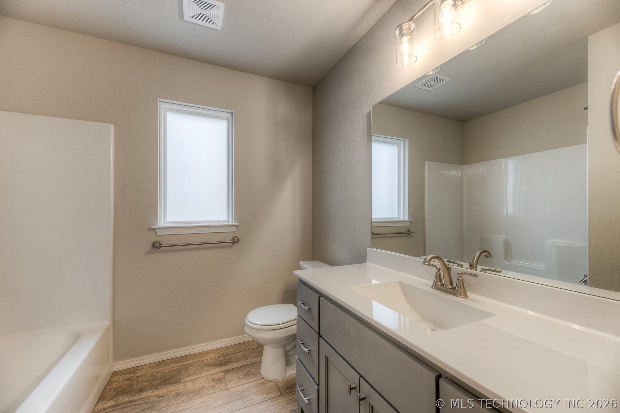 3710 S 13th Place Property Photo 24
