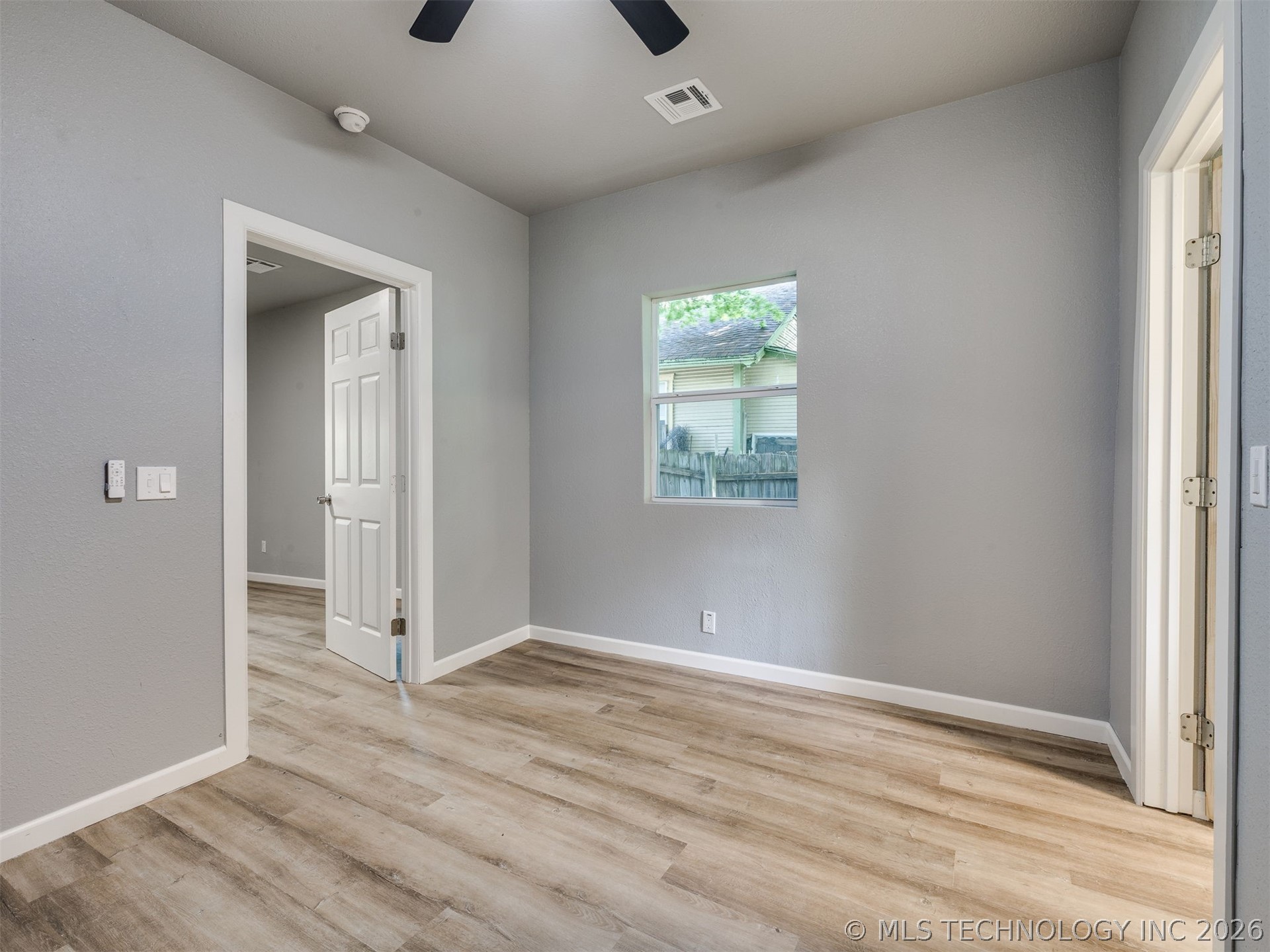 7 N Union Avenue Property Photo 46