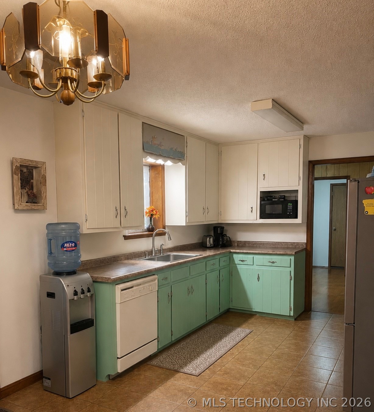 5314 W Lake Drive Property Photo 4