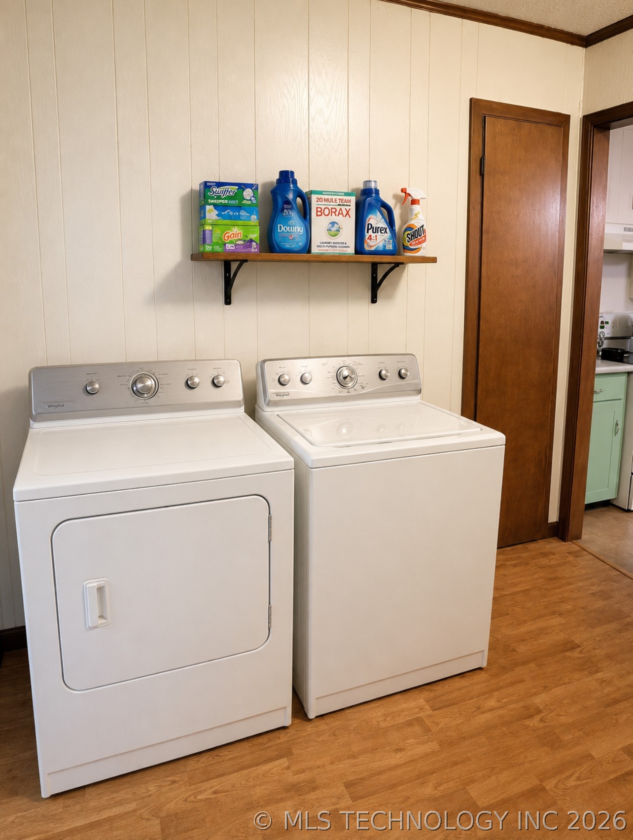 5314 W Lake Drive Property Photo 11