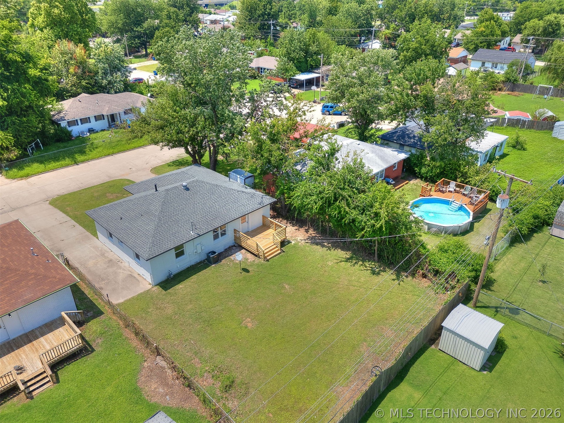 109 S 107th East Avenue Property Photo 33