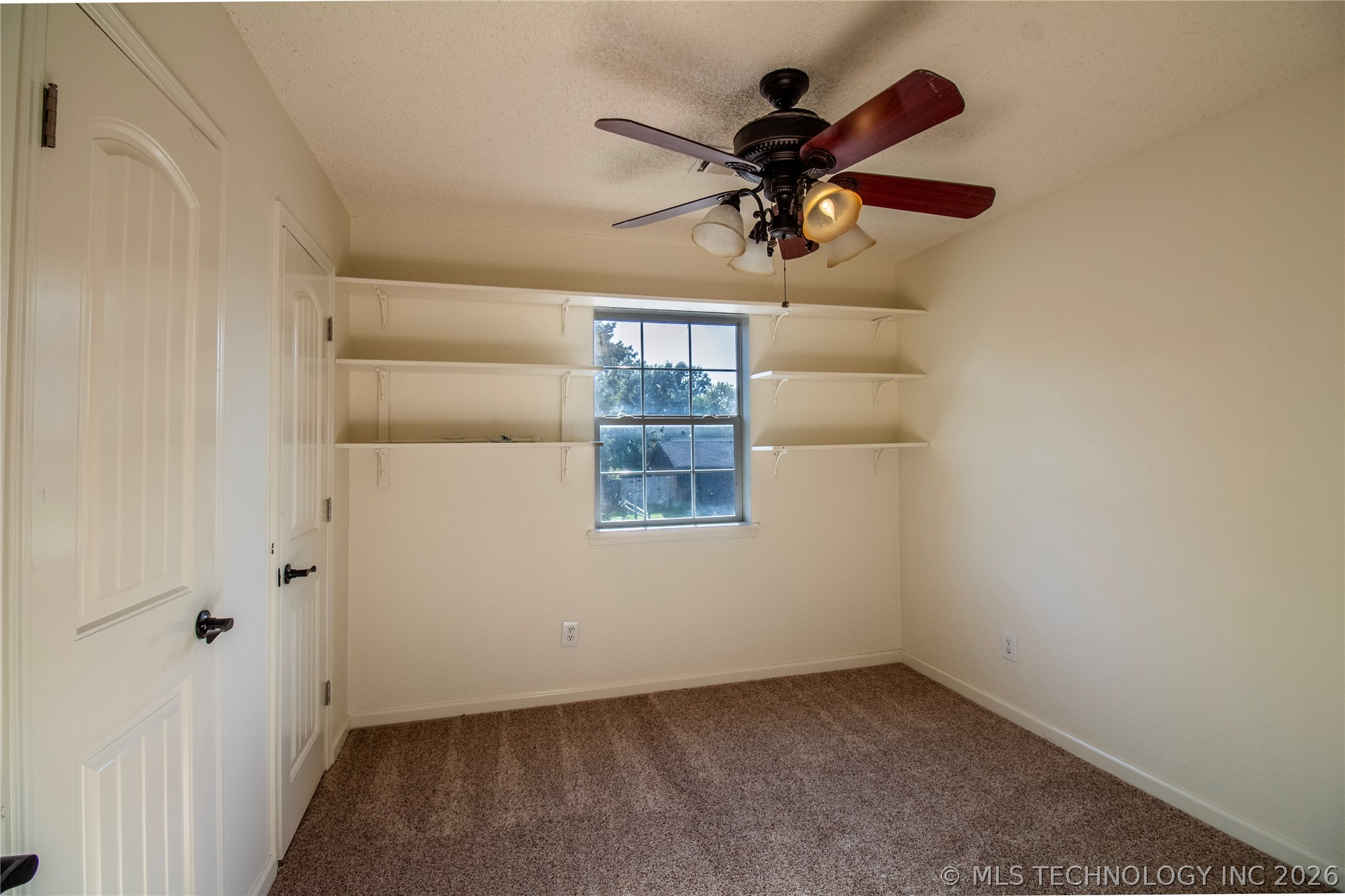 3000 Tull Place Property Photo 18