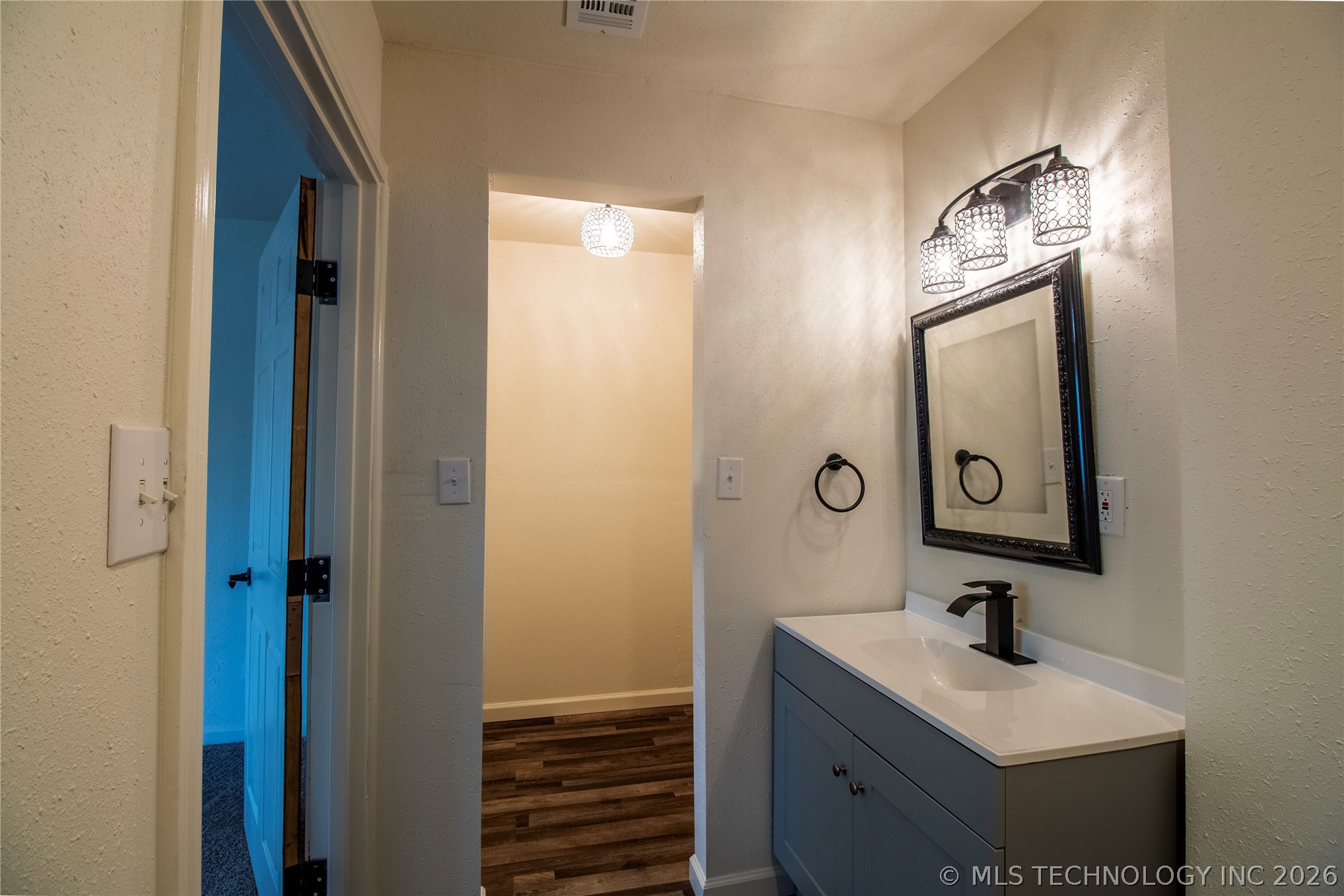 3000 Tull Place Property Photo 24