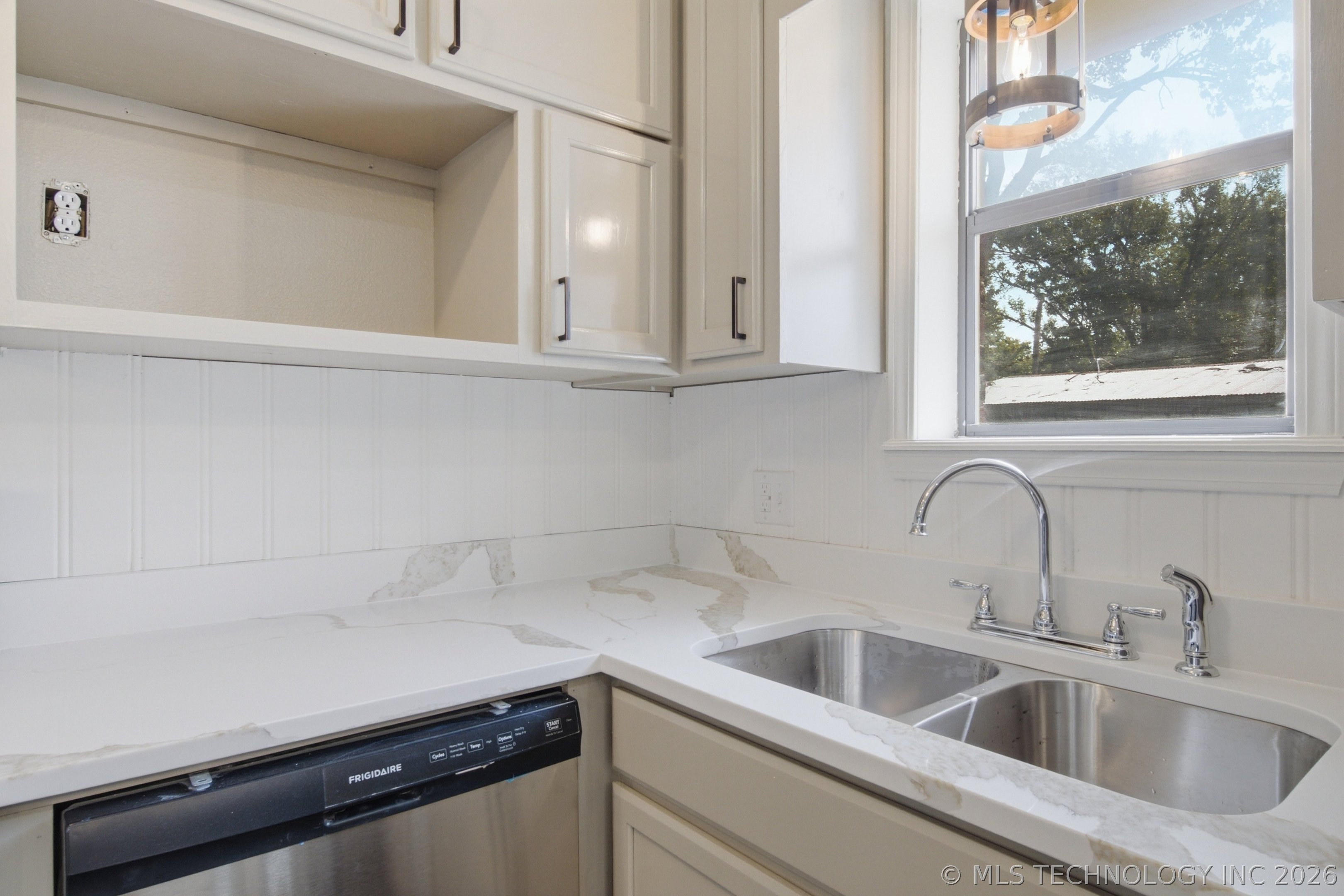 420 S Caney Street Property Photo 21