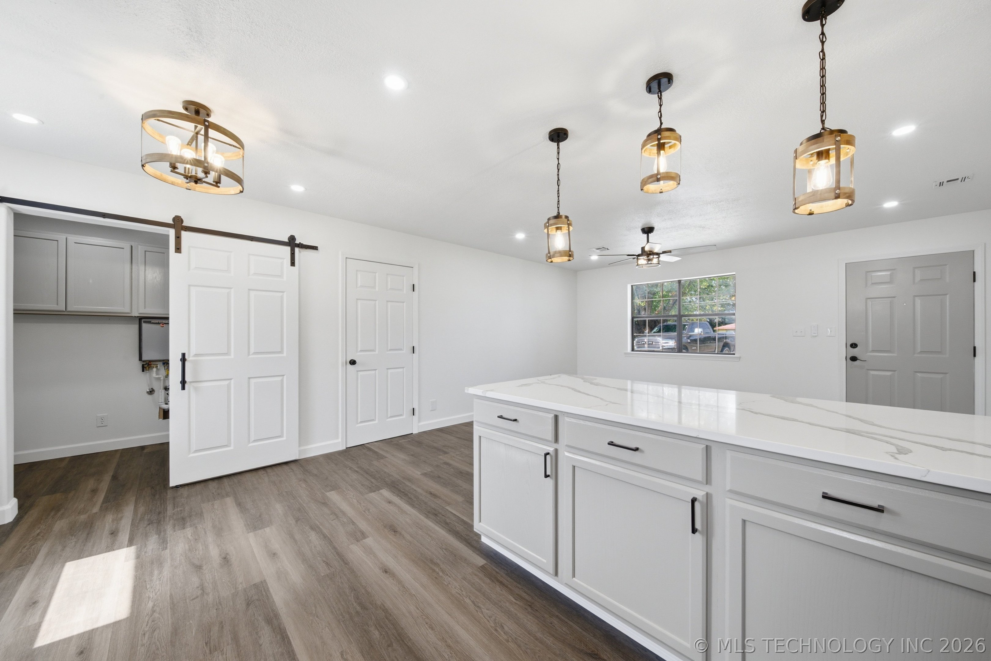 420 S Caney Street Property Photo 22