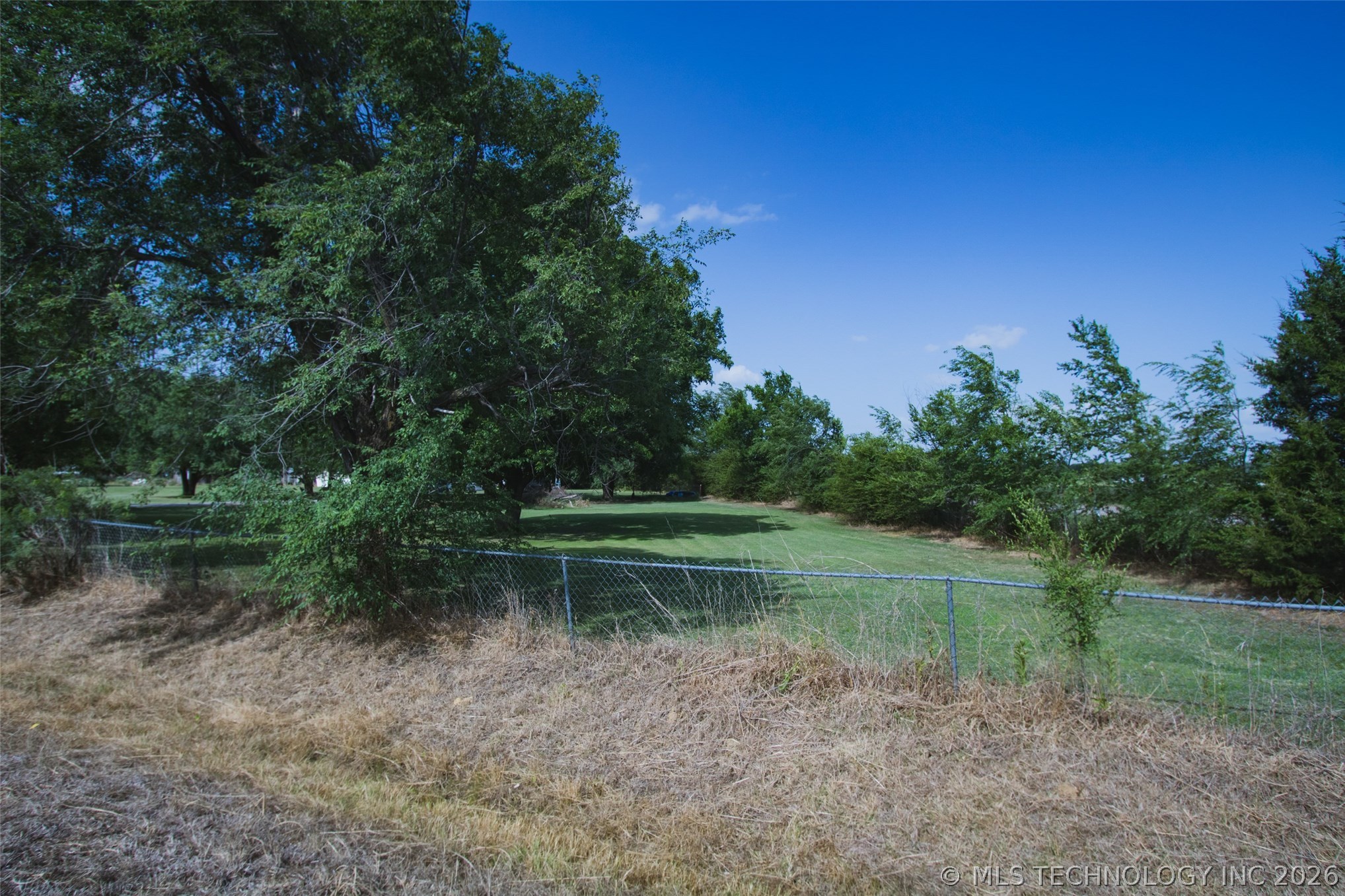12721 N 135th East Avenue Property Photo 6