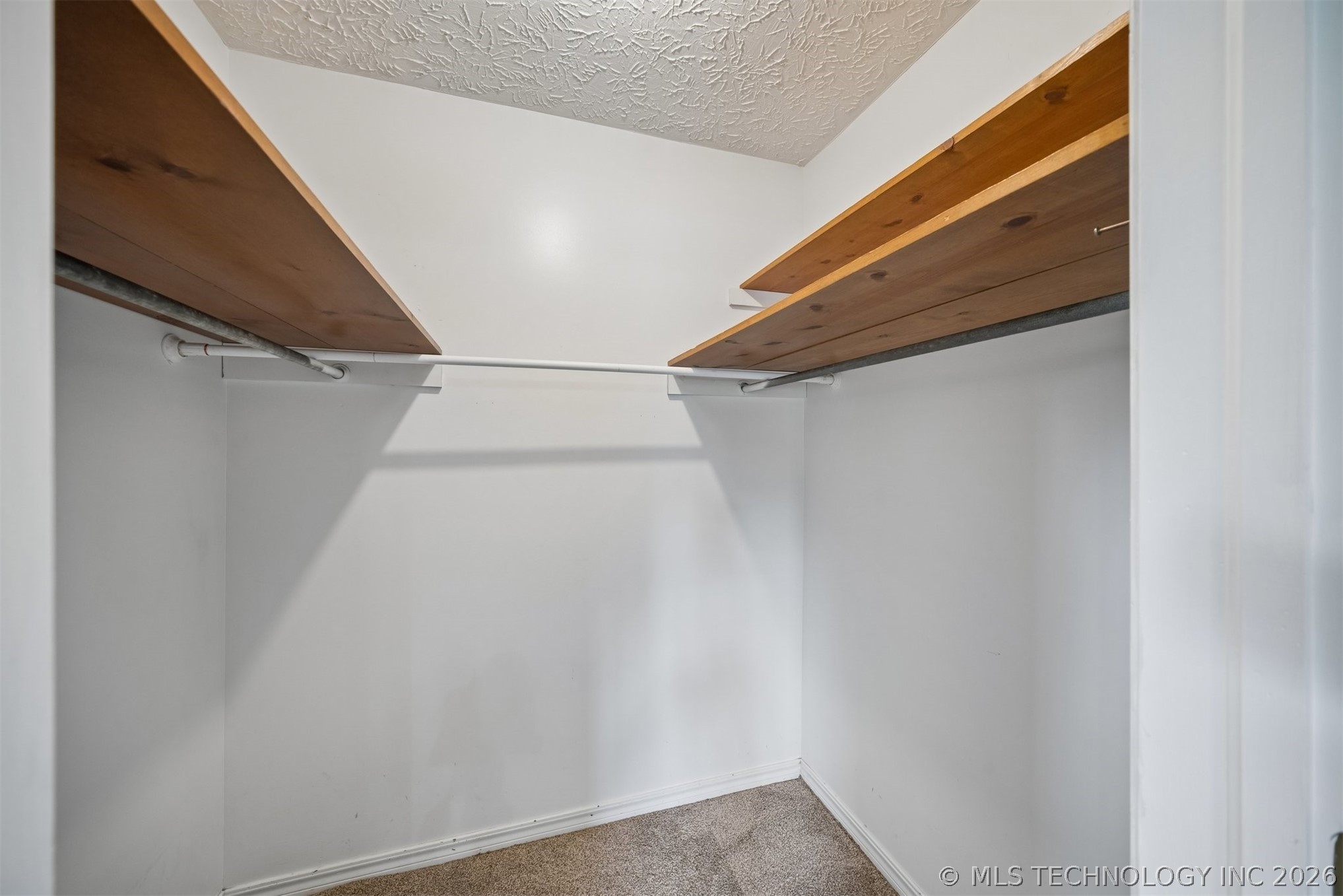 1504 Heather Court Property Photo 15