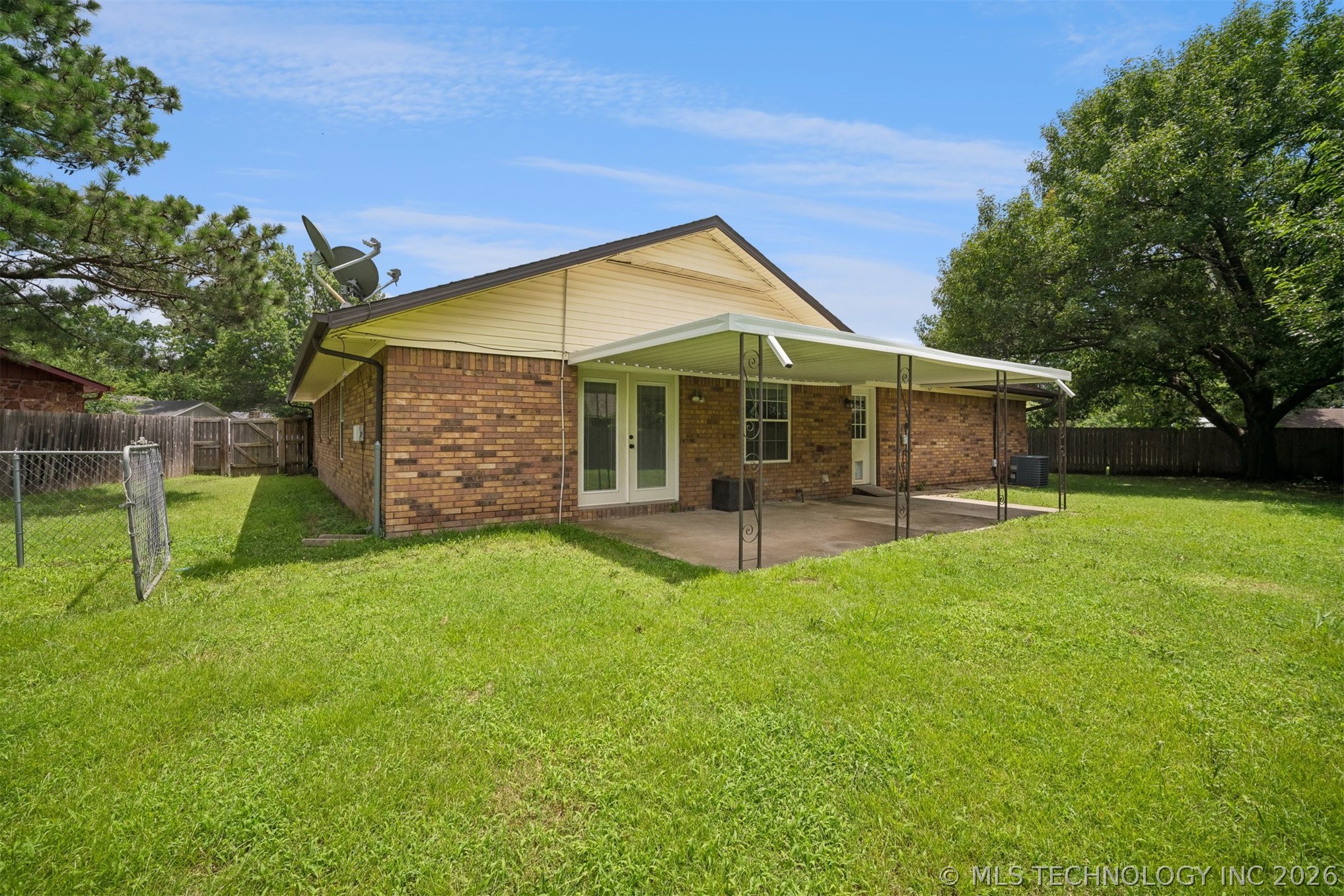 1504 Heather Court Property Photo 25