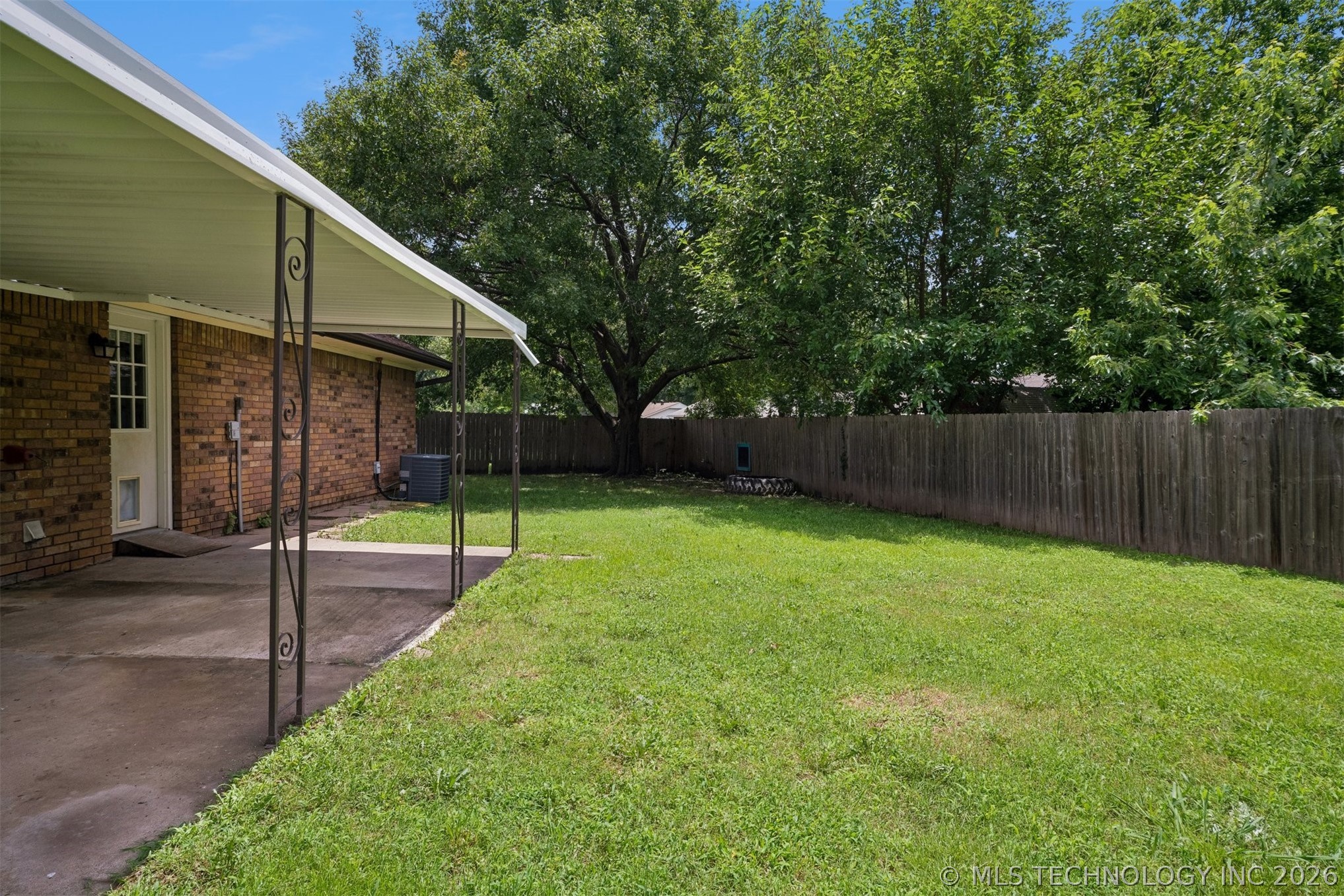 1504 Heather Court Property Photo 26
