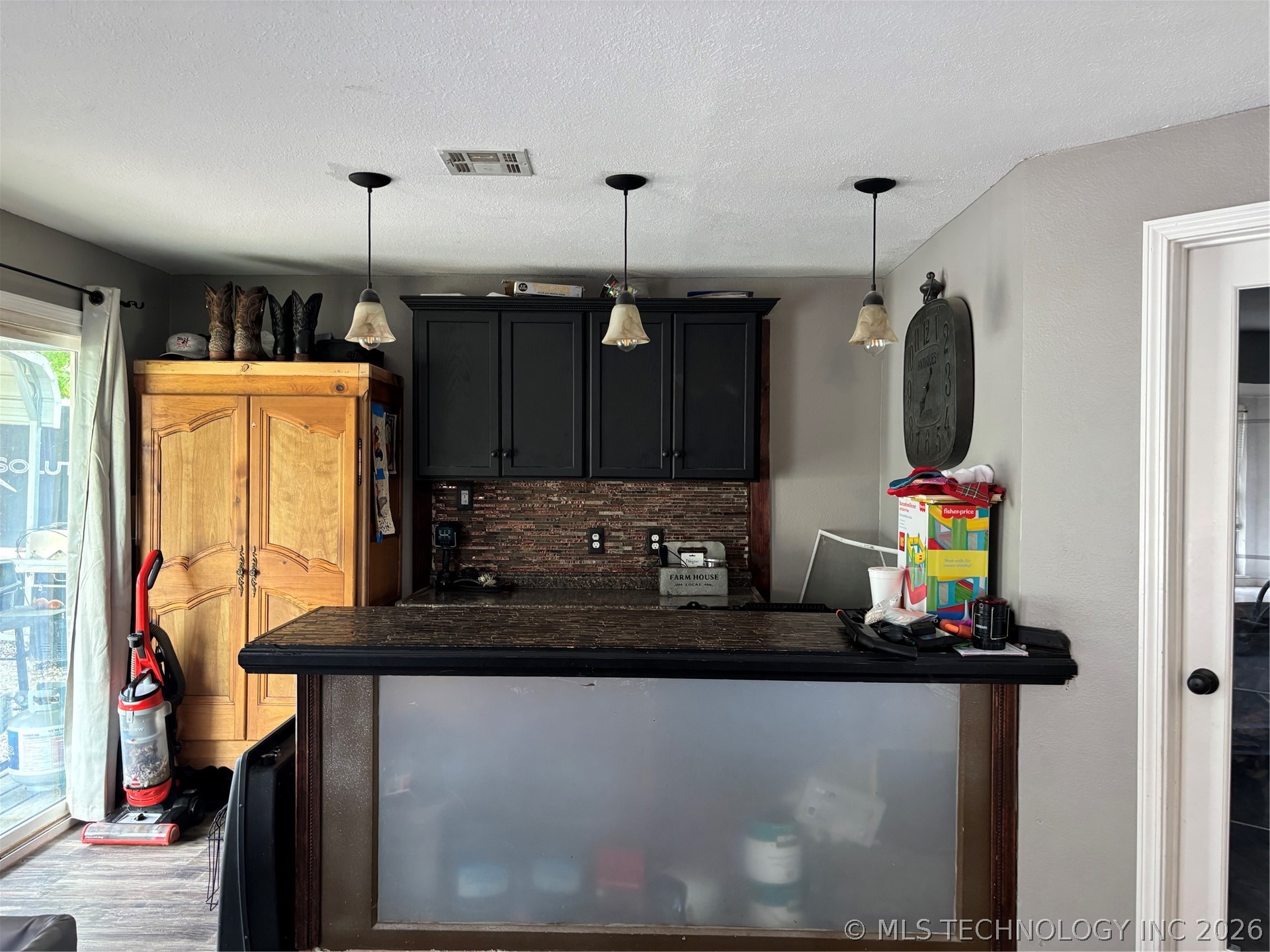 17144 County Road 1480 Property Photo 9