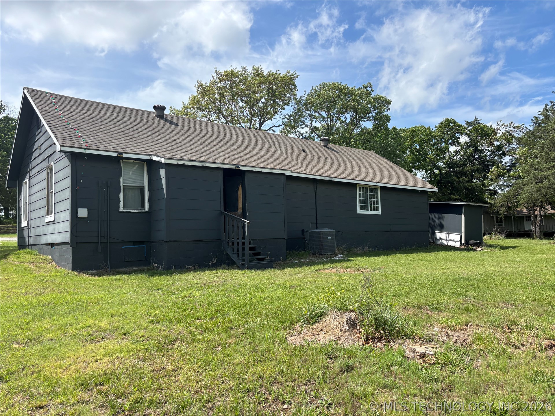 17144 County Road 1480 Property Photo 19
