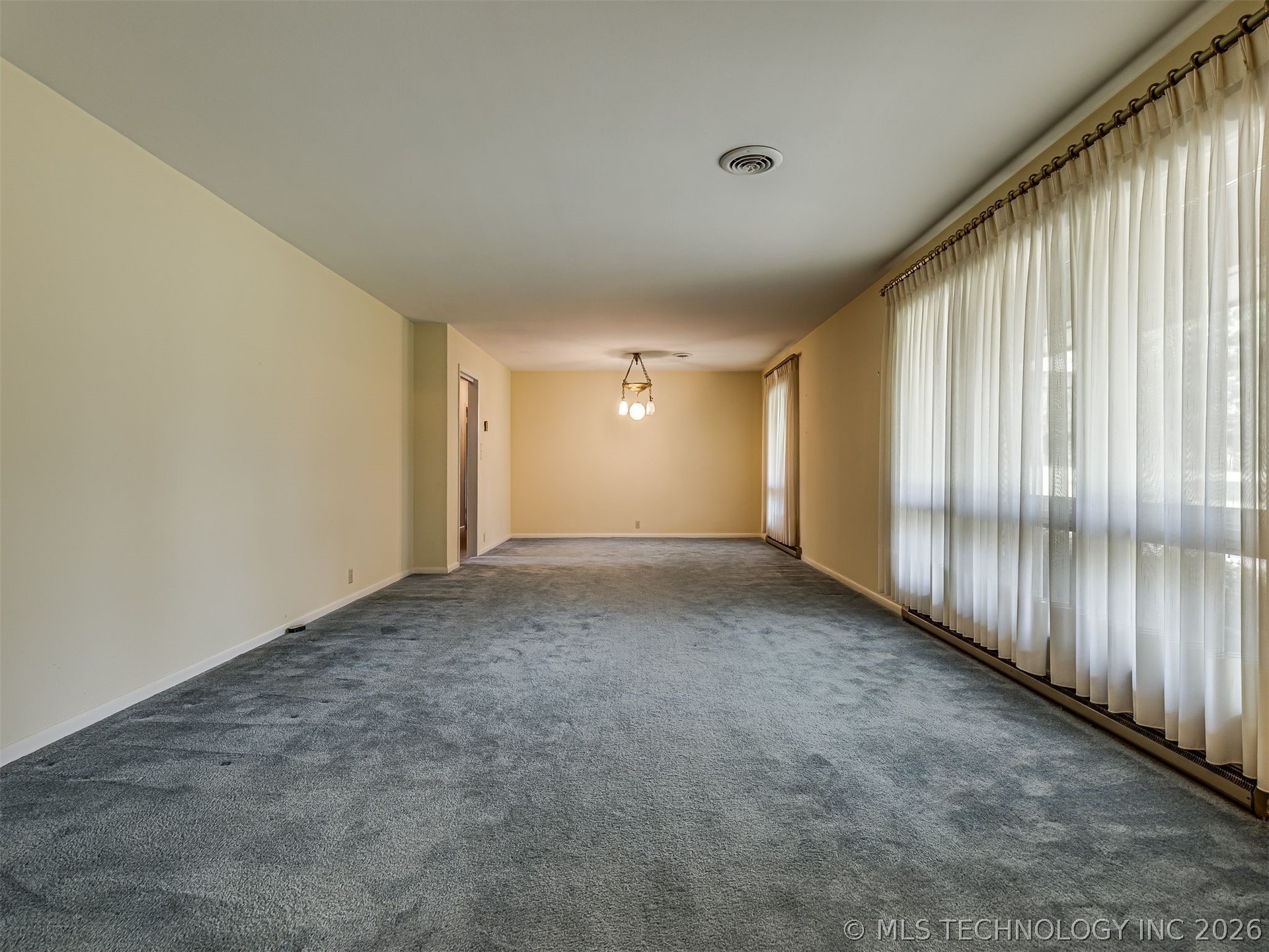 2742 W 103rd Street N Property Photo 37
