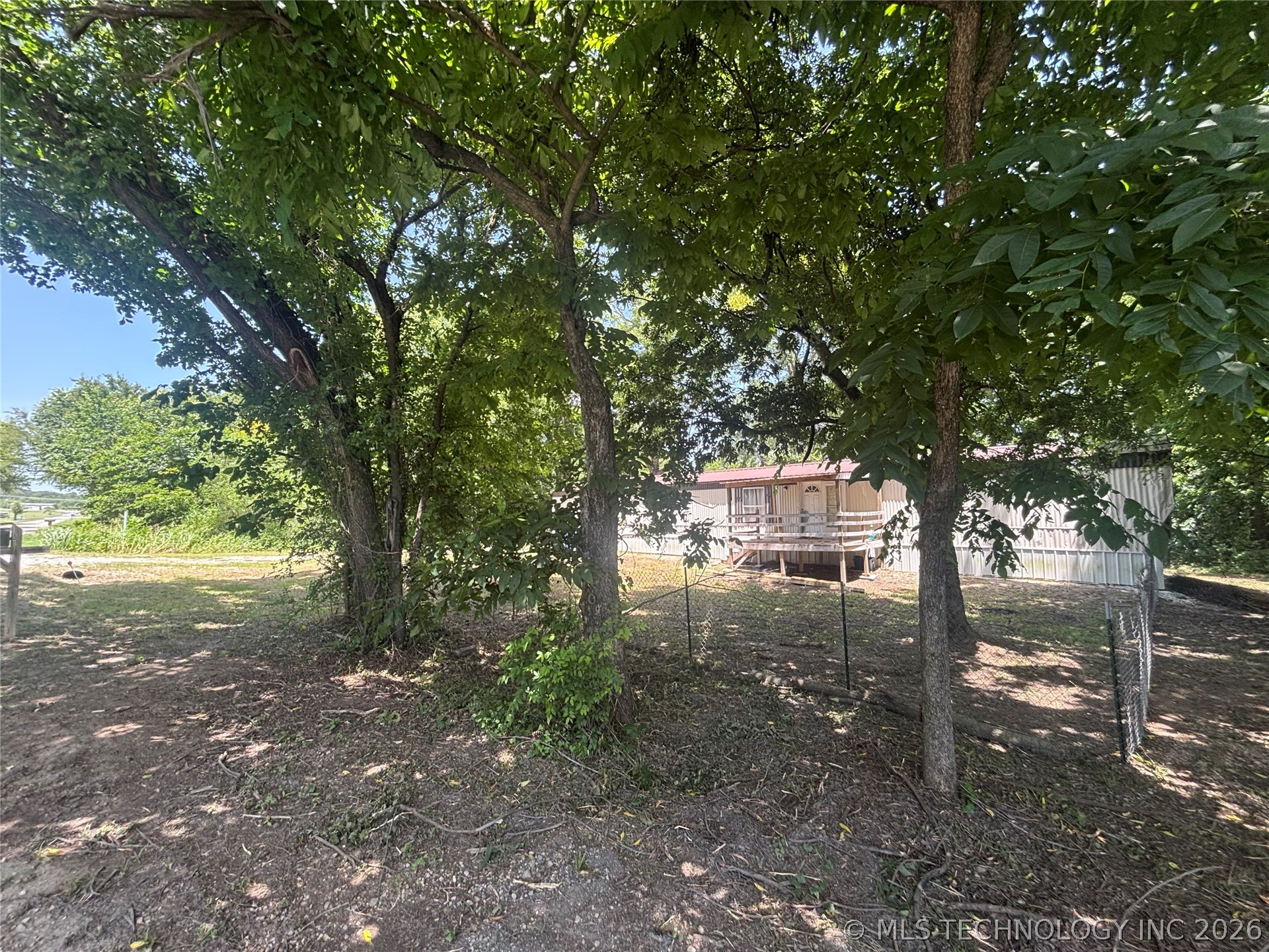 114331 S 4203 Property Photo 23