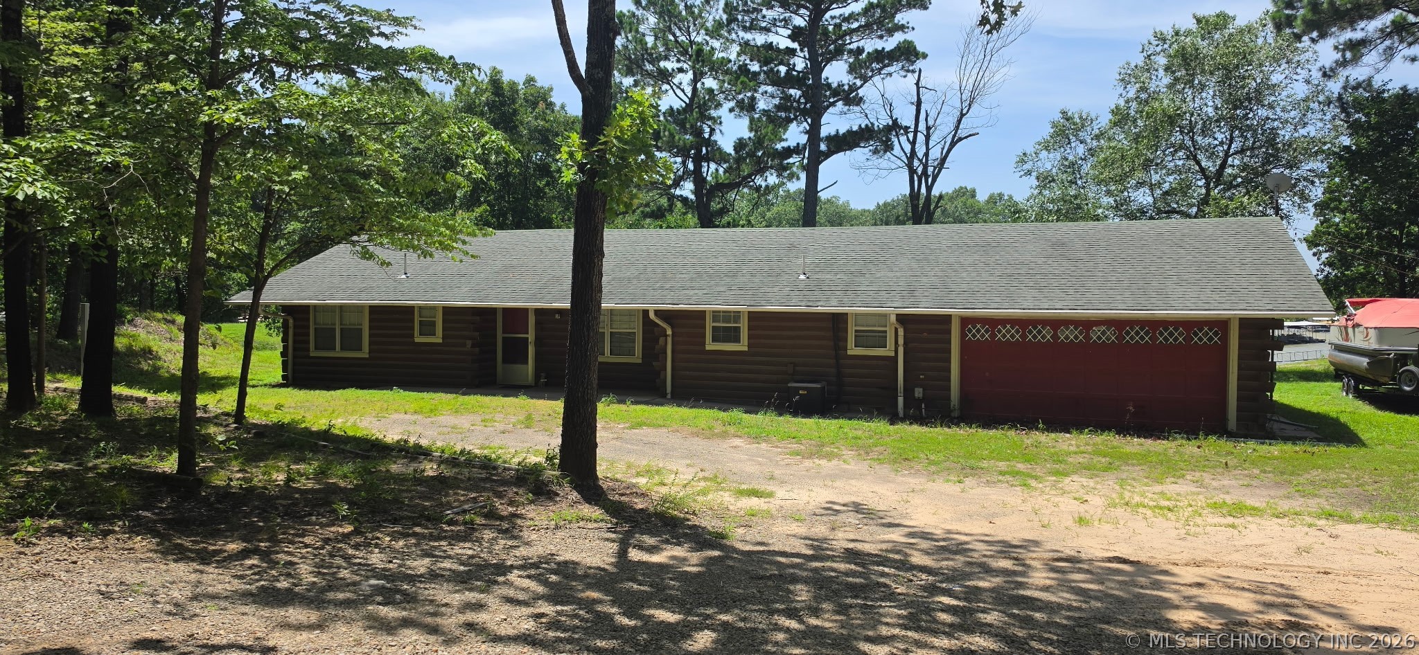 424338 E 1168 Property Photo 1