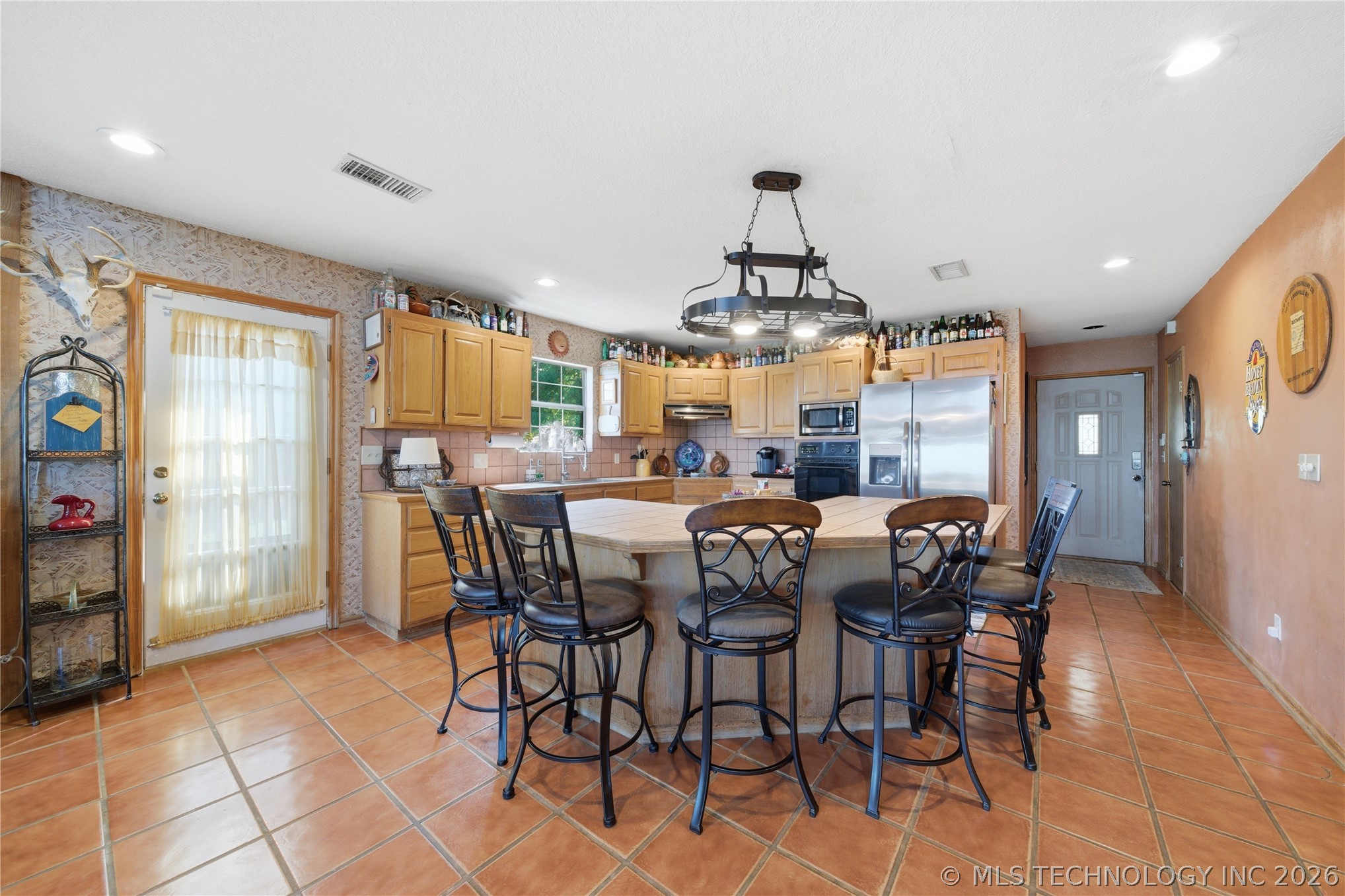 13198 Wells Drive Property Photo 16