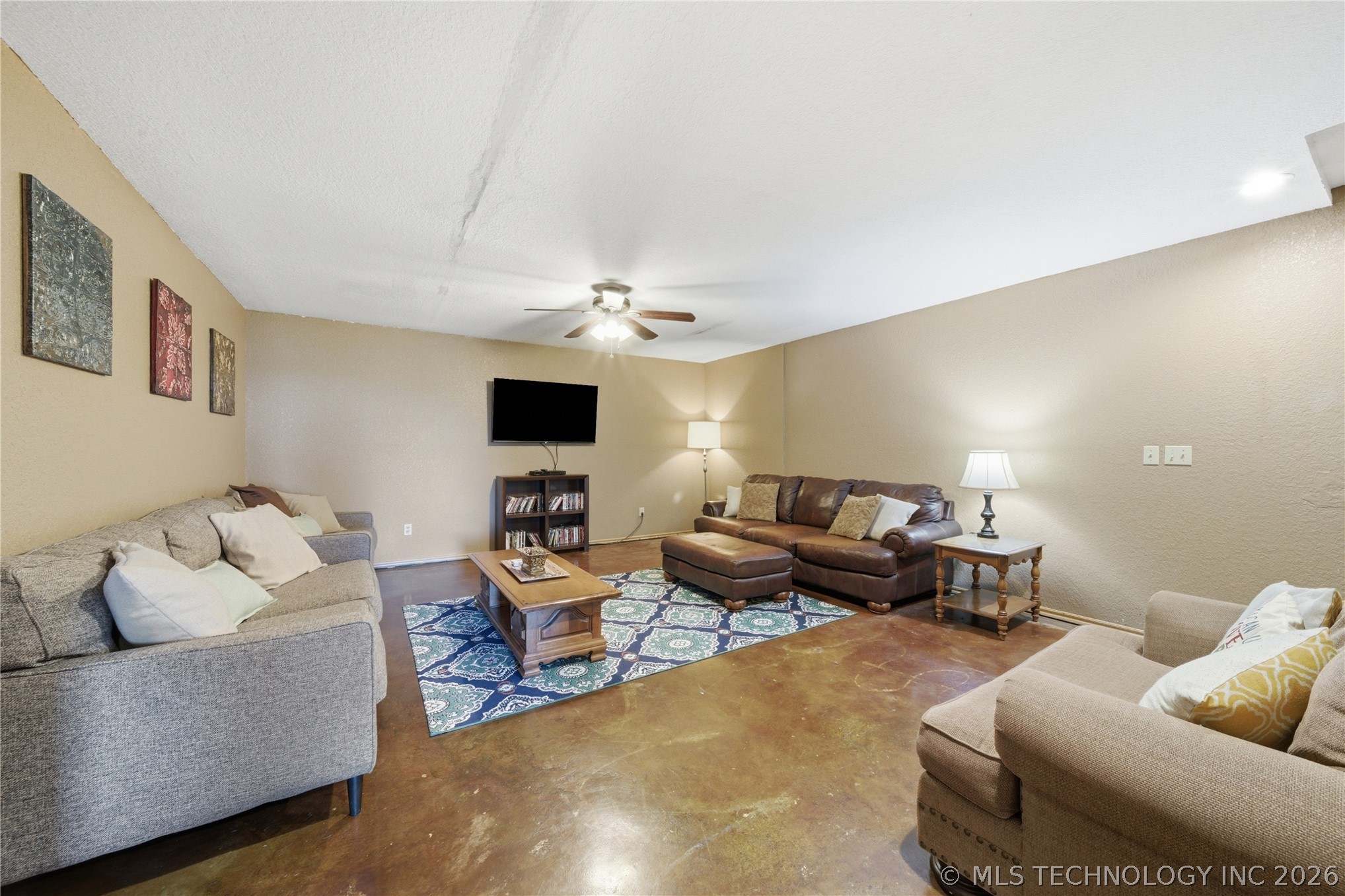 13198 Wells Drive Property Photo 26